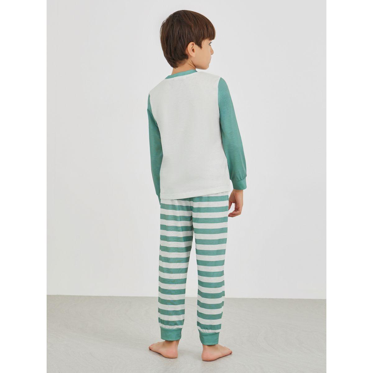 طقم بيجاما من بنطال مخطط وتيشيرت بطبعة جرافيك-boys-clothing-nightwear-image-4