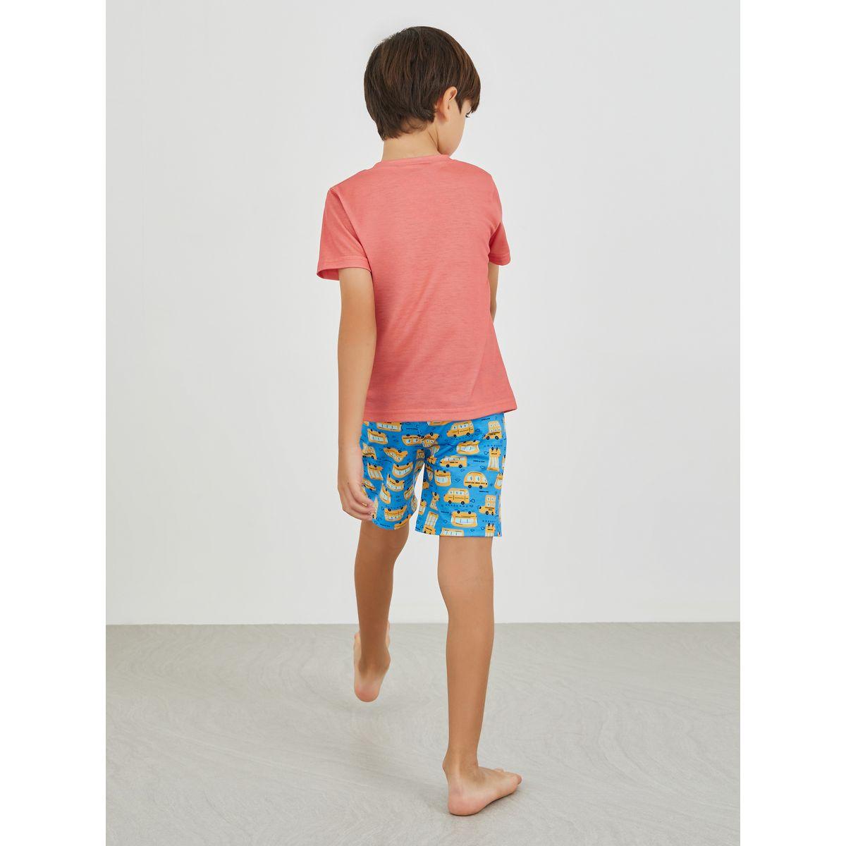 طقم بيجاما من شورت وتيشيرت بطبعة جرافيك-boys-clothing-nightwear-image-4