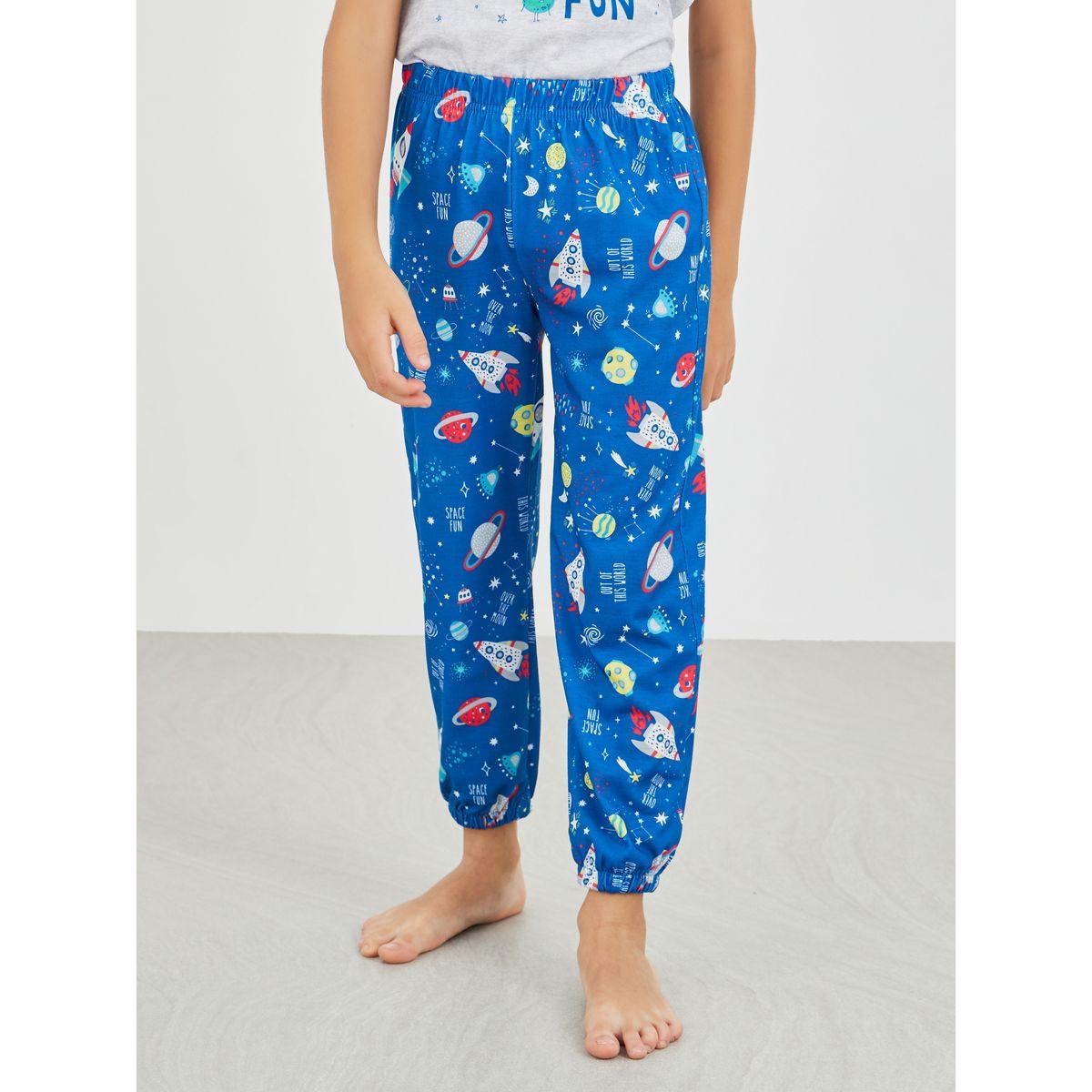 Styli Graphic Print Round Neck T-Shirt and Pyjama Set-boys-clothing-nightwear-image-5
