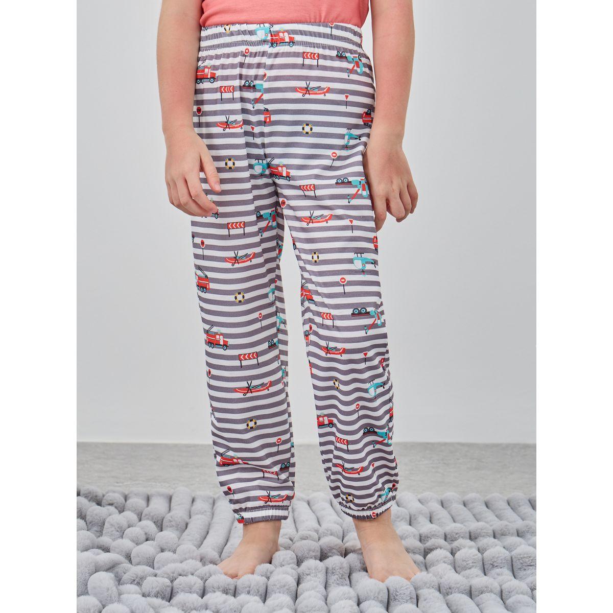 طقم بيجاما من بنطال مخطط وتيشيرت بطبعة جرافيك-boys-clothing-nightwear-image-4