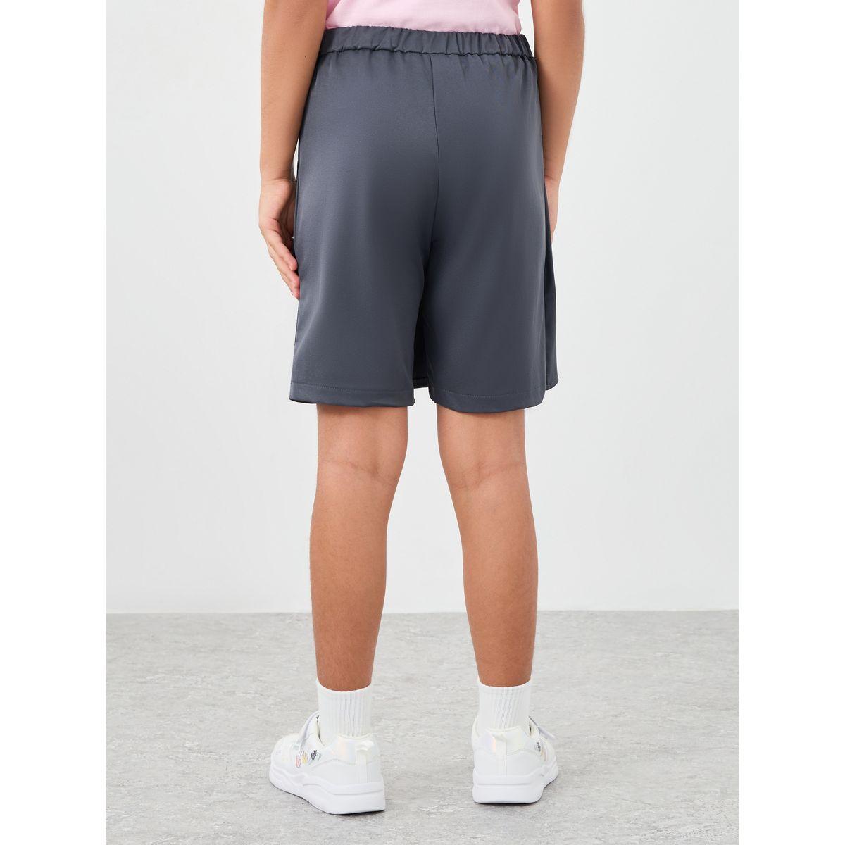شورت بنمط تنورة بتفاصيل أزرار-girls-clothing-schoolwear-bottoms-shorts-image-4