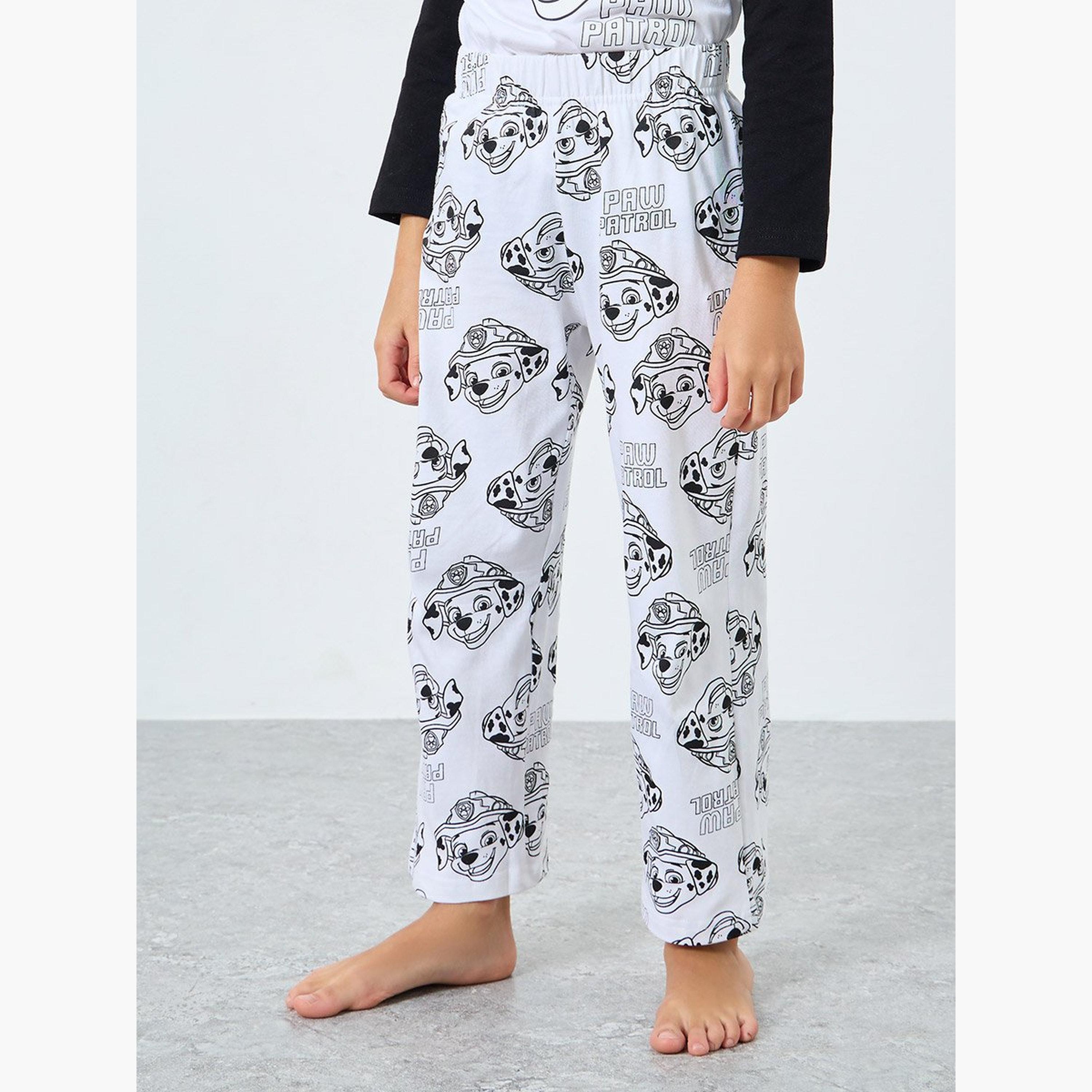 طقم من بنطال بيجاما وتيشيرت بطبعة باو باترول-boys-clothing-nightwear-image-4