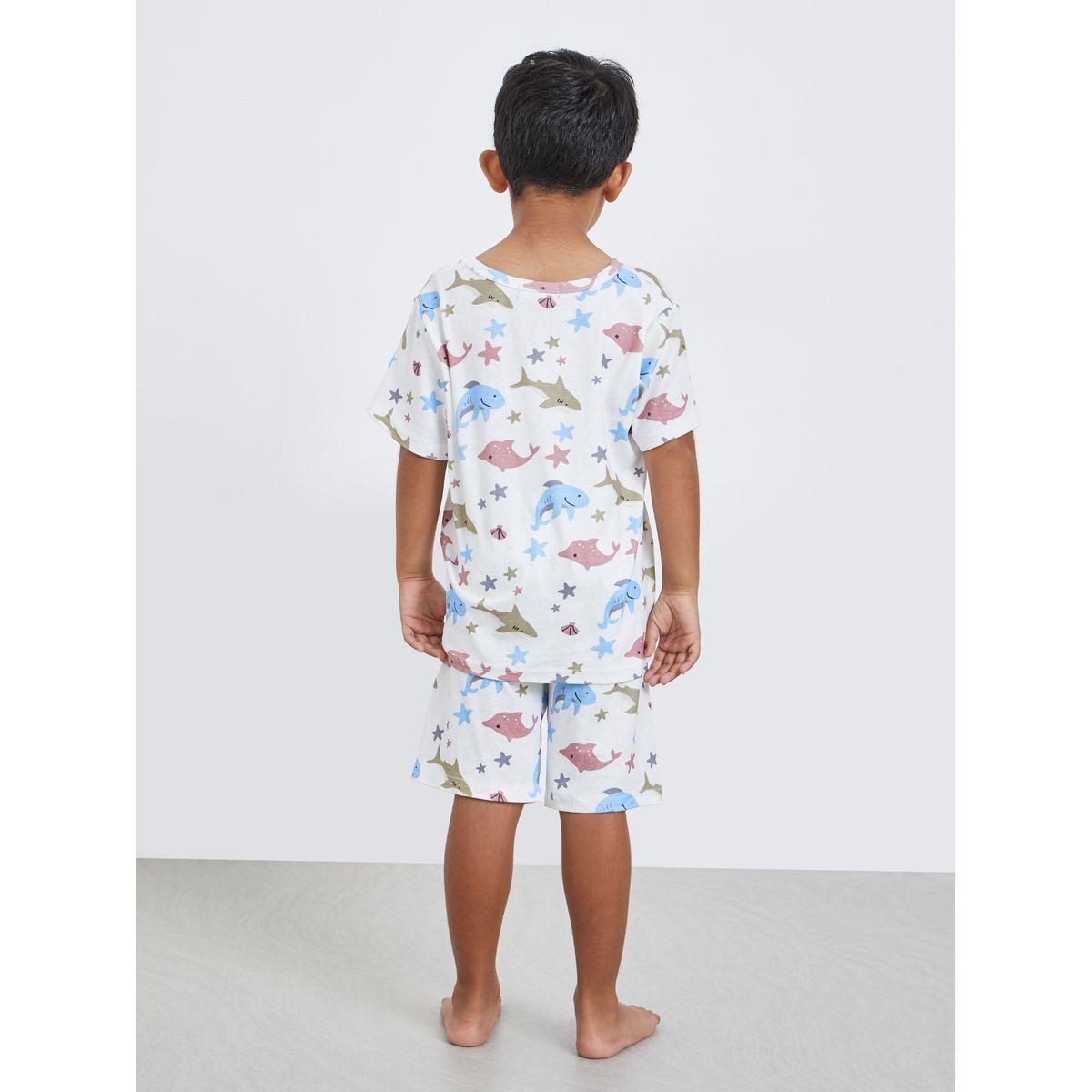 مجموعة من شورت وتيشيرت مطبع بالكامل-boys-clothing-nightwear-image-5