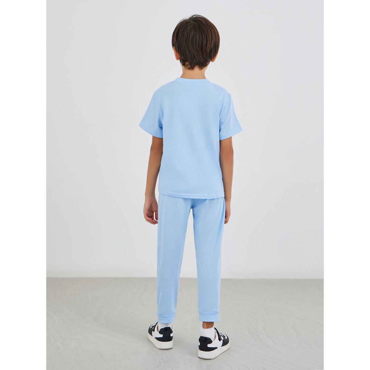 Styli Boys Blue Solid Badge Detail T-Shirt and Joggers Set-boys-clothing-setsandcoords-image-4