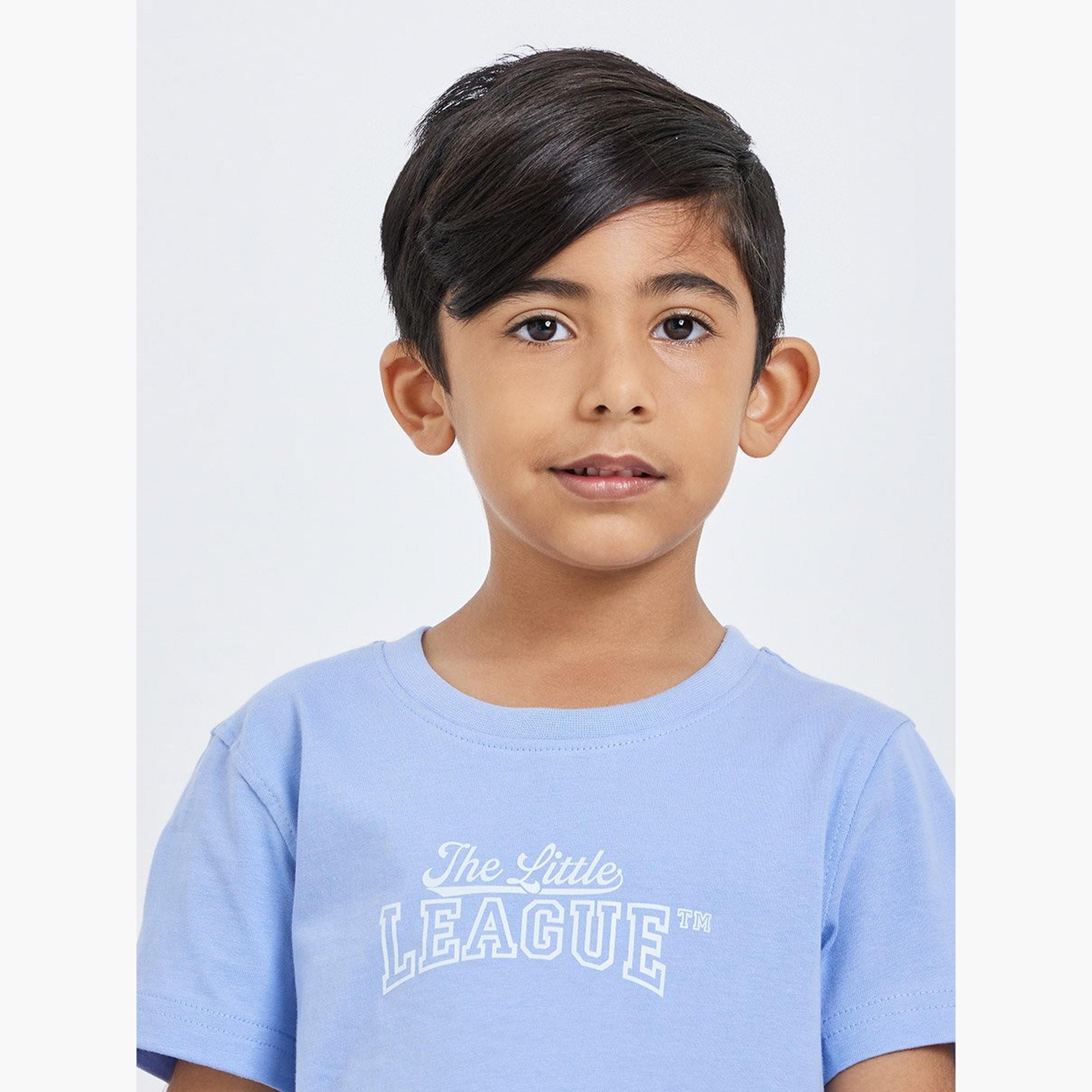 طقم منسق من شورت وتيشيرت بطبعة جرافيك-boys-clothing-setsandcoords-image-3
