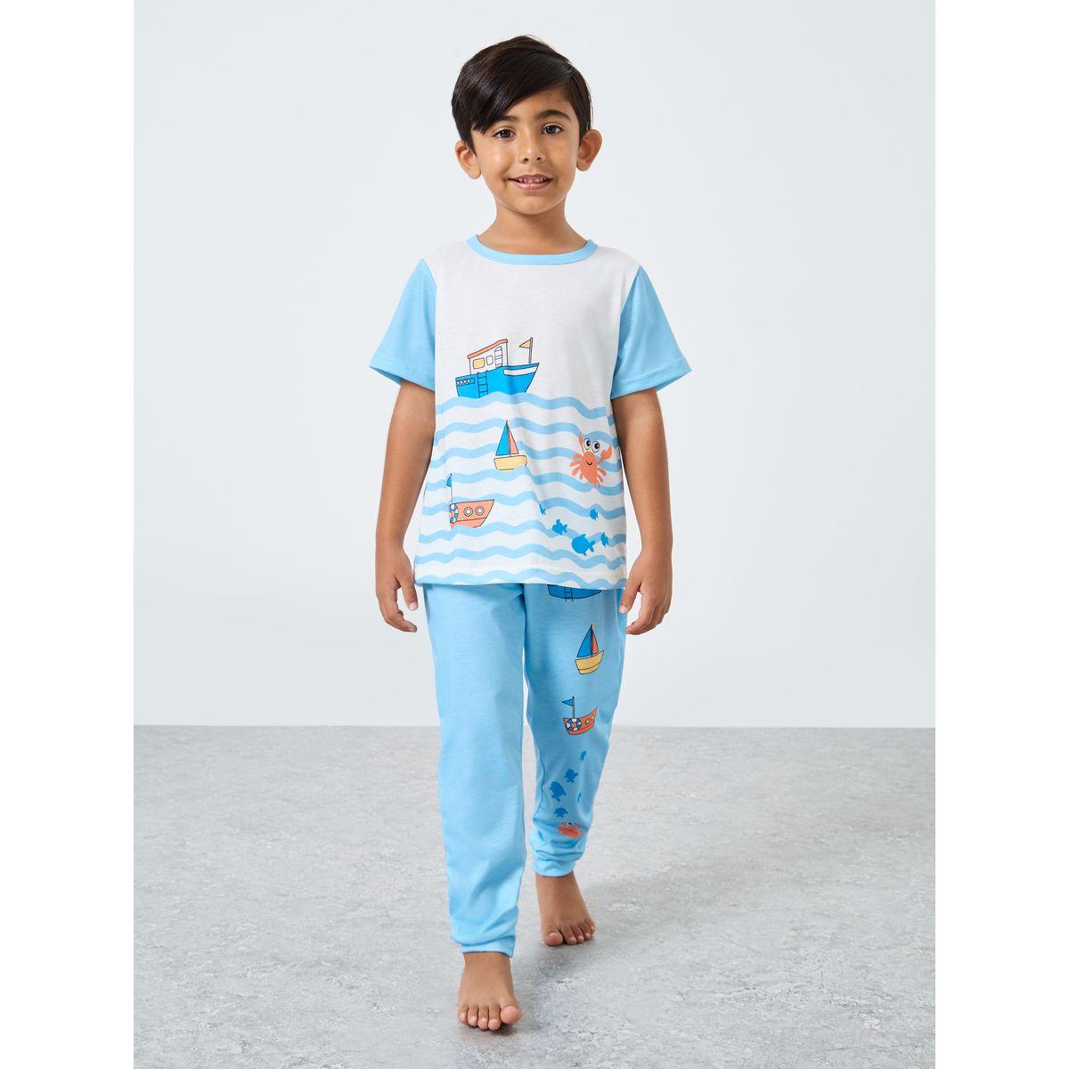 طقم بيجاما من بنطال وتيشيرت بطبعة جرافيك-boys-clothing-nightwear-image-1