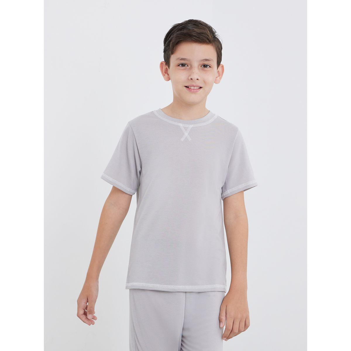 طقم من بنطال بيجاما وتيشيرت بأكمام قصيرة-boys-clothing-nightwear-image-2