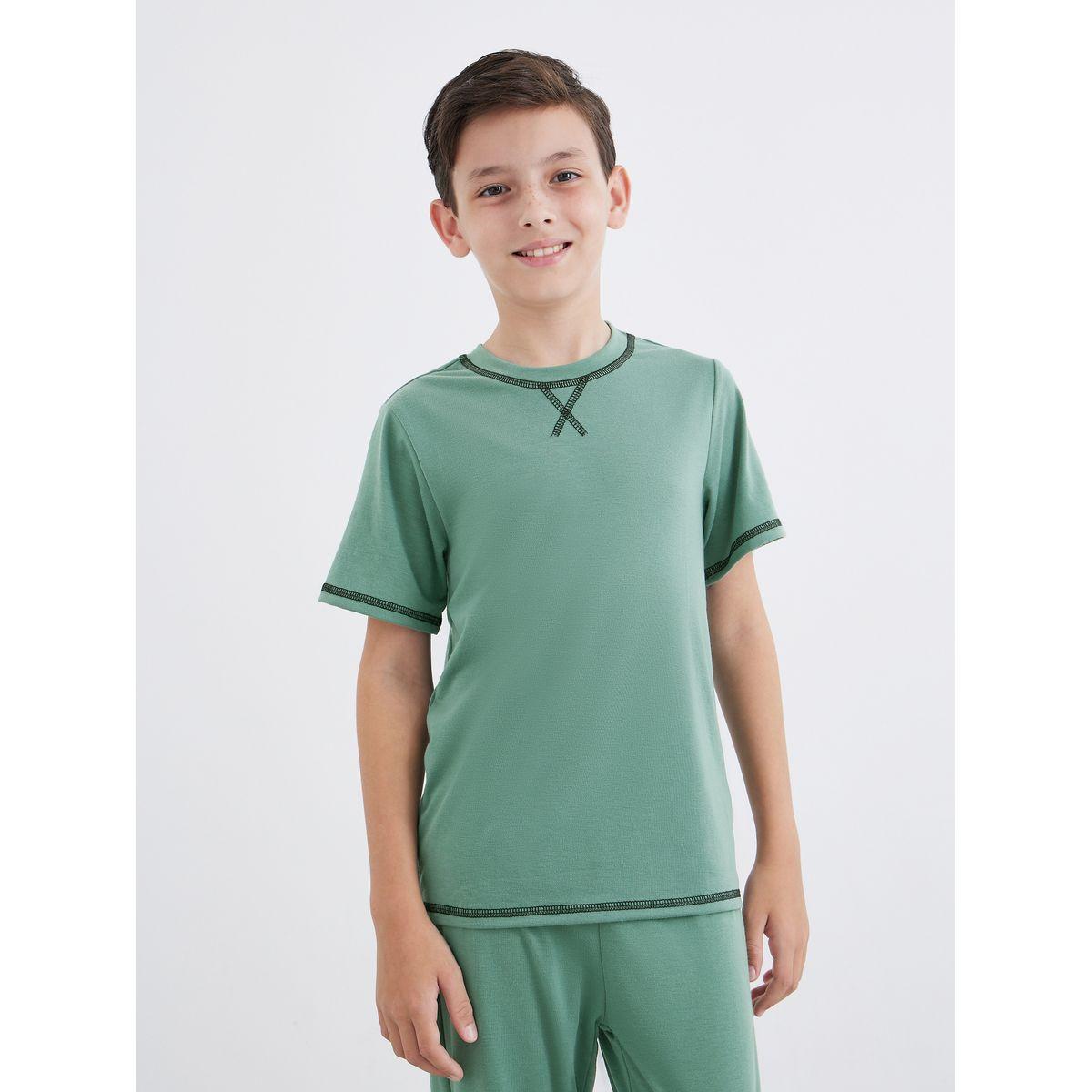 طقم من بنطال بيجاما وتيشيرت بأكمام قصيرة-boys-clothing-nightwear-image-2