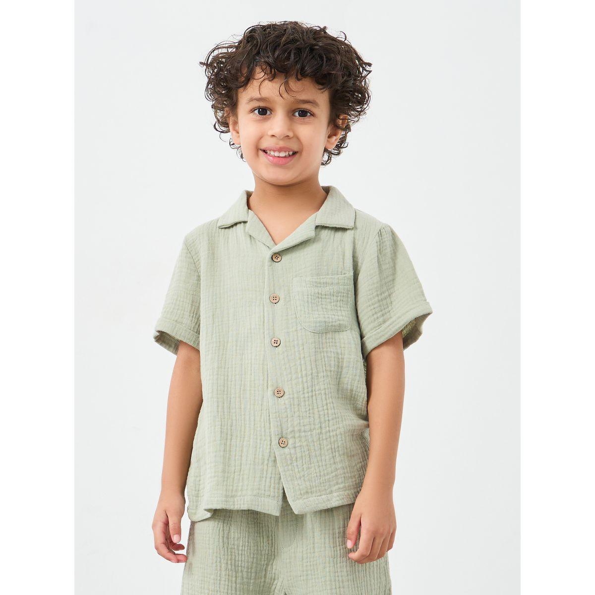 طقم منسق من شورت وقميص بتفاصيل بارزة الملمس-boys-clothing-setsandcoords-image-2