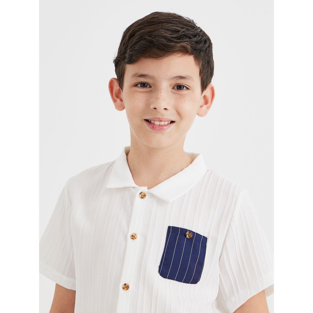 طقم منسق من شورت وقميص بتفاصيل بارزة الملمس-boys-clothing-setsandcoords-image-3