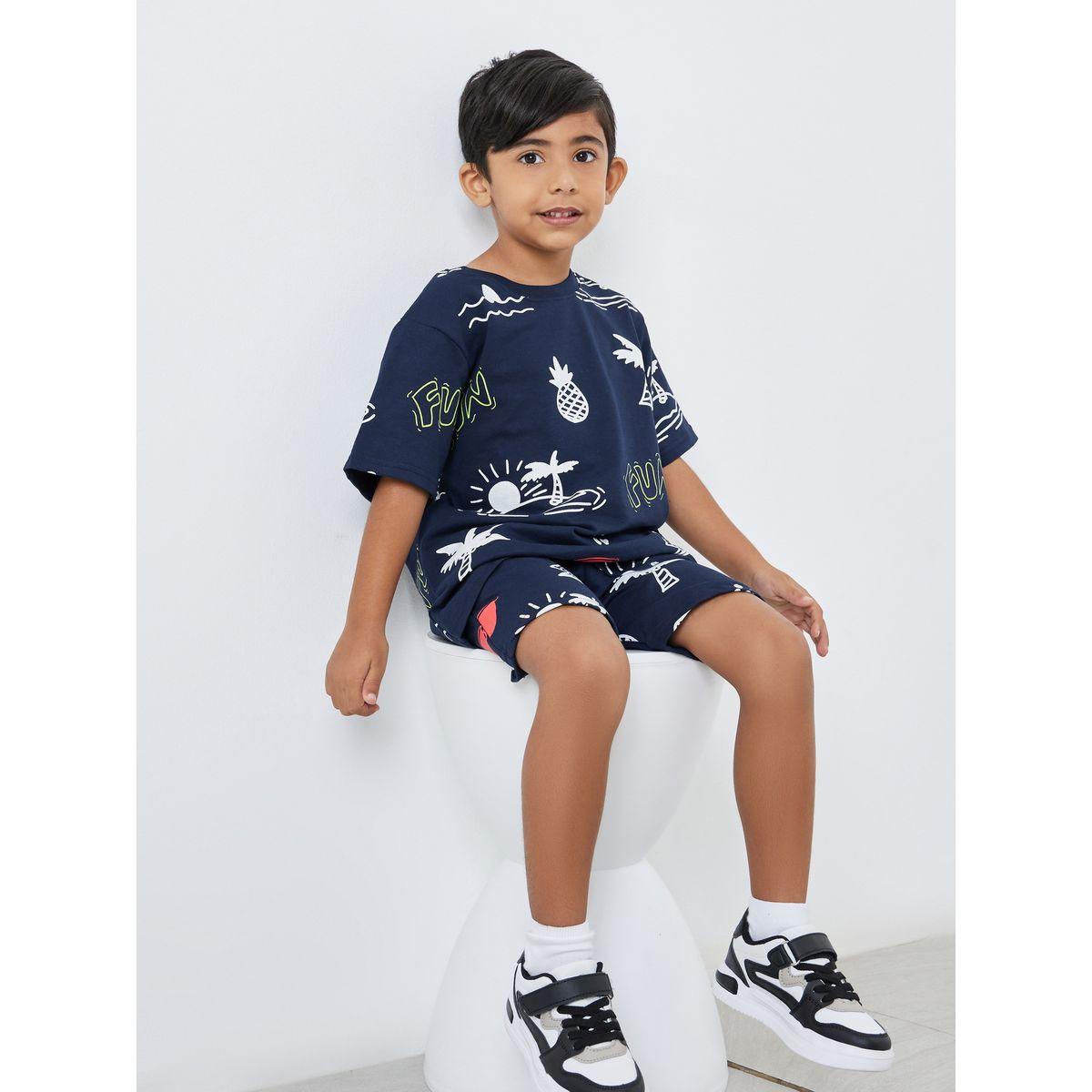 طقم منسق من شورت وتيشيرت مُطبغ-boys-clothing-setsandcoords-image-1