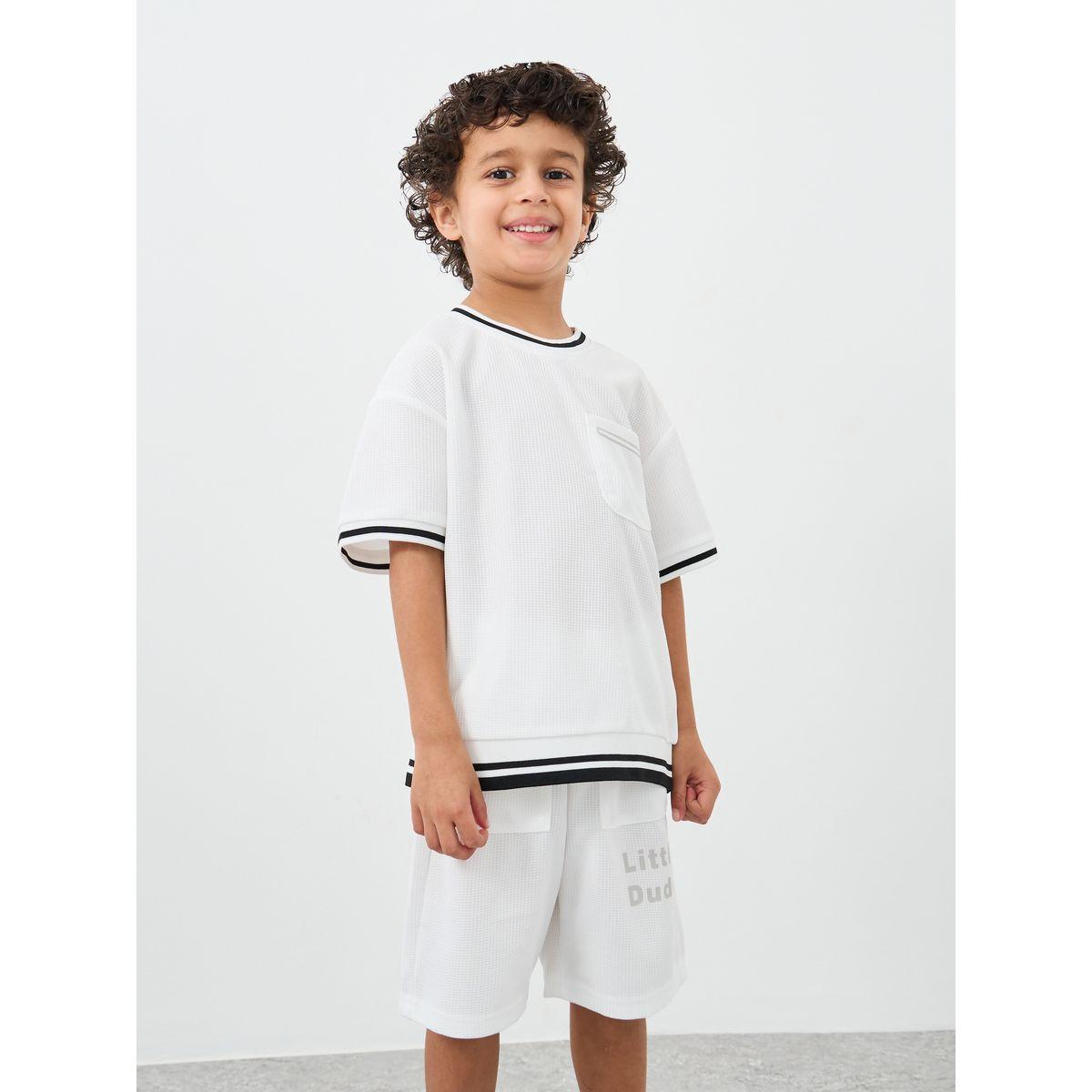 Styli Contrast Tipping Waffle Knit T-Shirt and Shorts Set-boys-clothing-setsandcoords-image-2