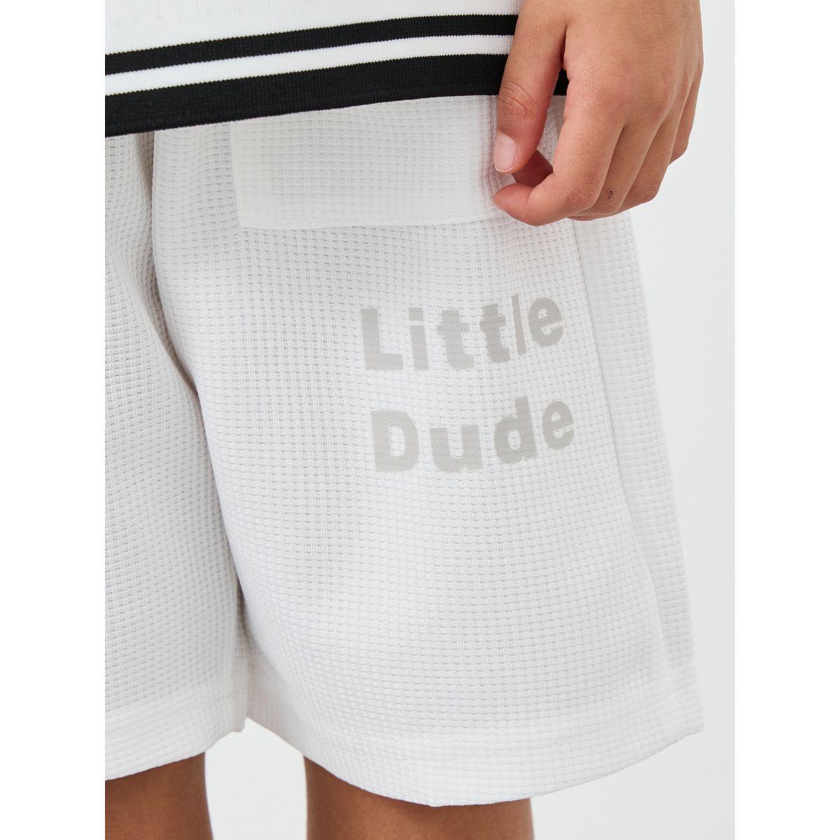Styli Contrast Tipping Waffle Knit T-Shirt and Shorts Set-boys-clothing-setsandcoords-image-4