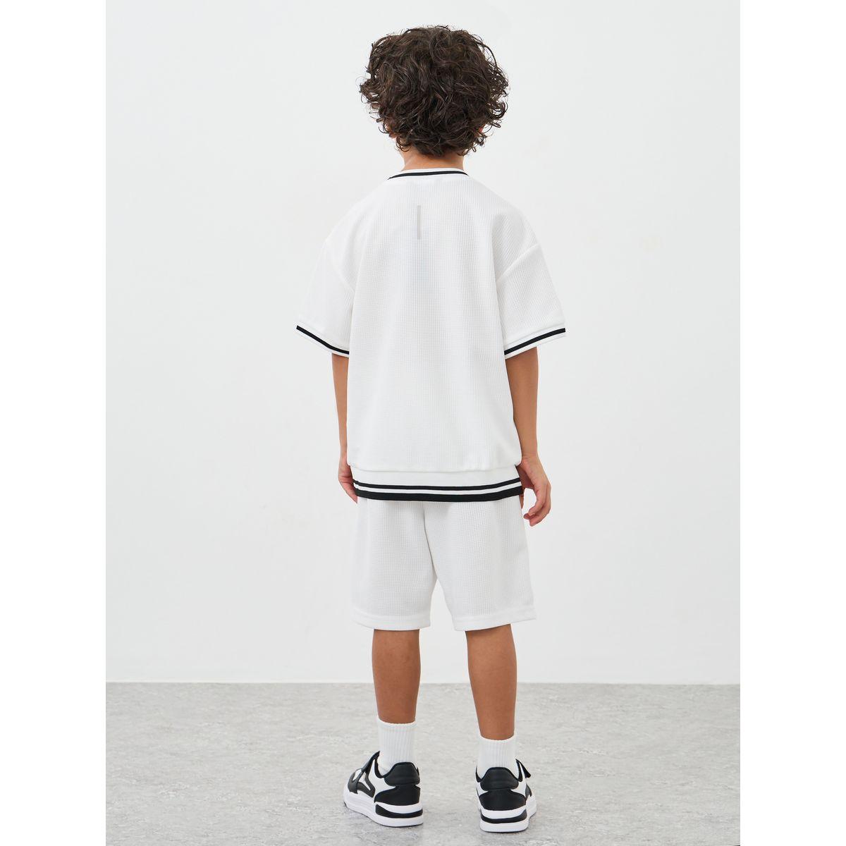 Styli Contrast Tipping Waffle Knit T-Shirt and Shorts Set-boys-clothing-setsandcoords-image-6