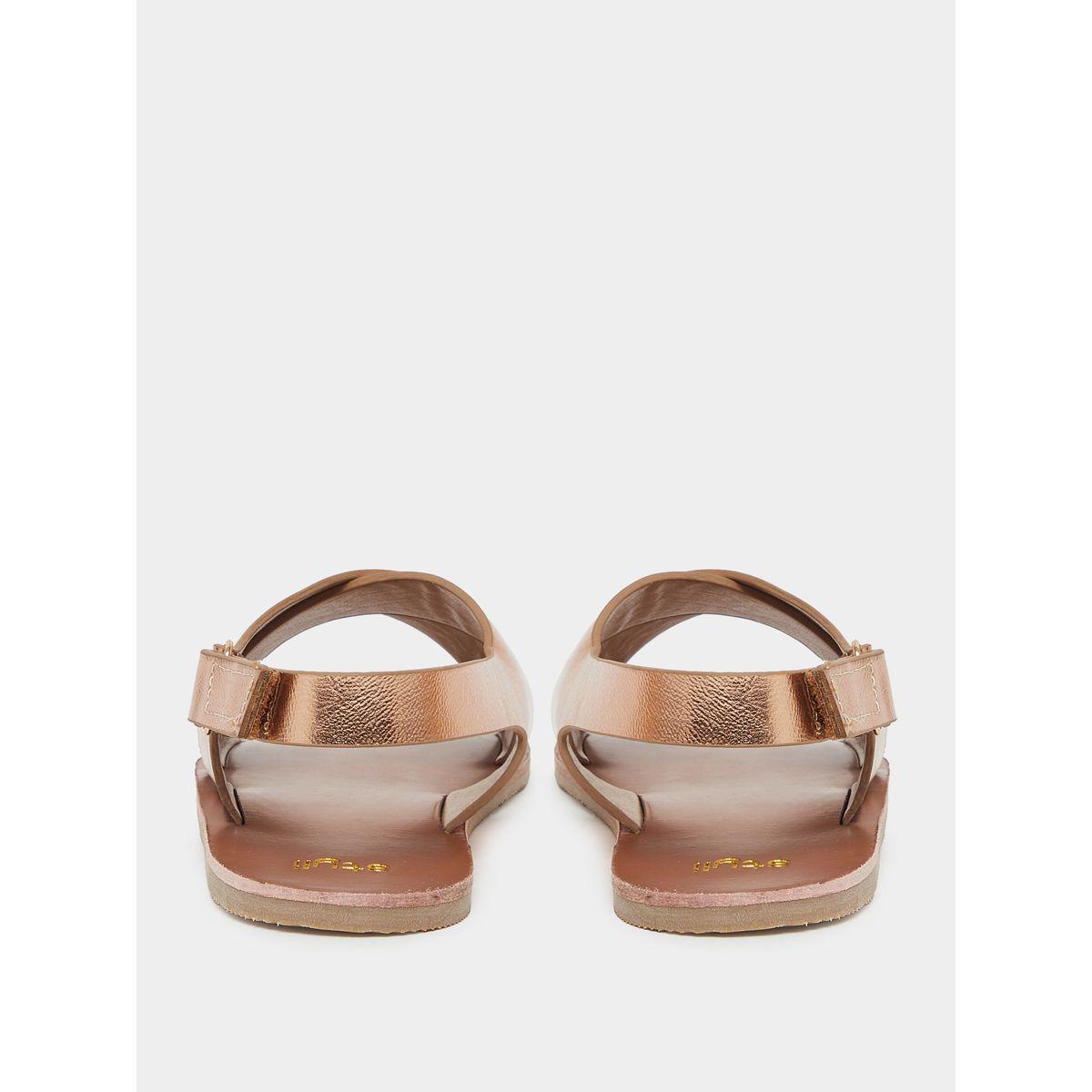 Styli Solid Buckle Detail Flat Sandals-girls-shoes-sandals-image-4