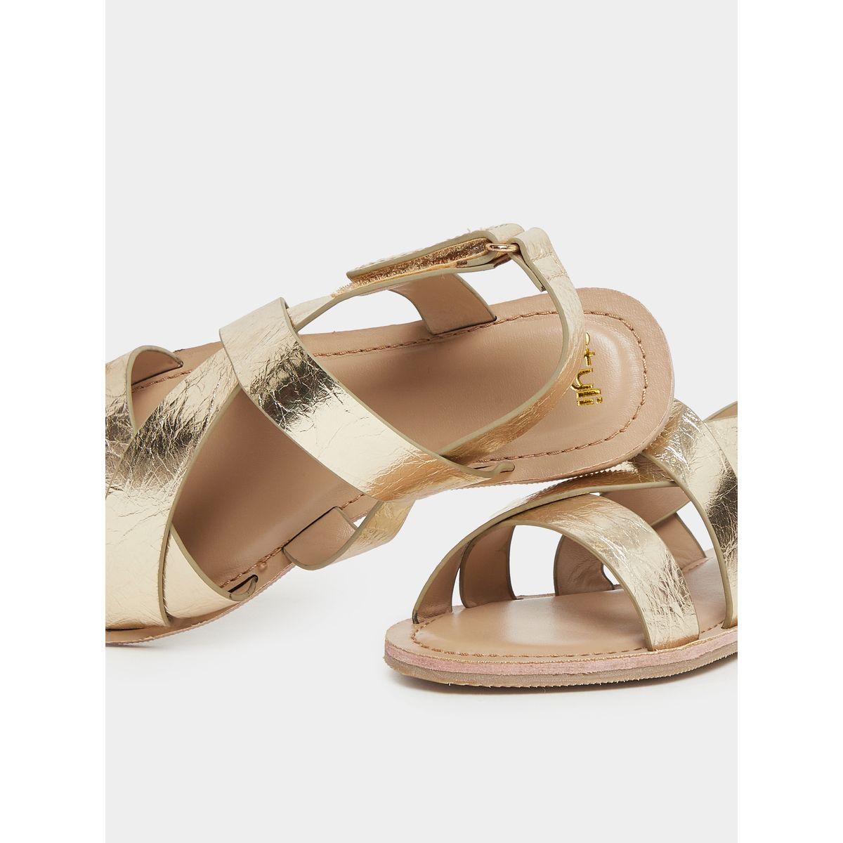 Styli Solid Buckle Detail Flat Sandals-girls-shoes-sandals-image-3