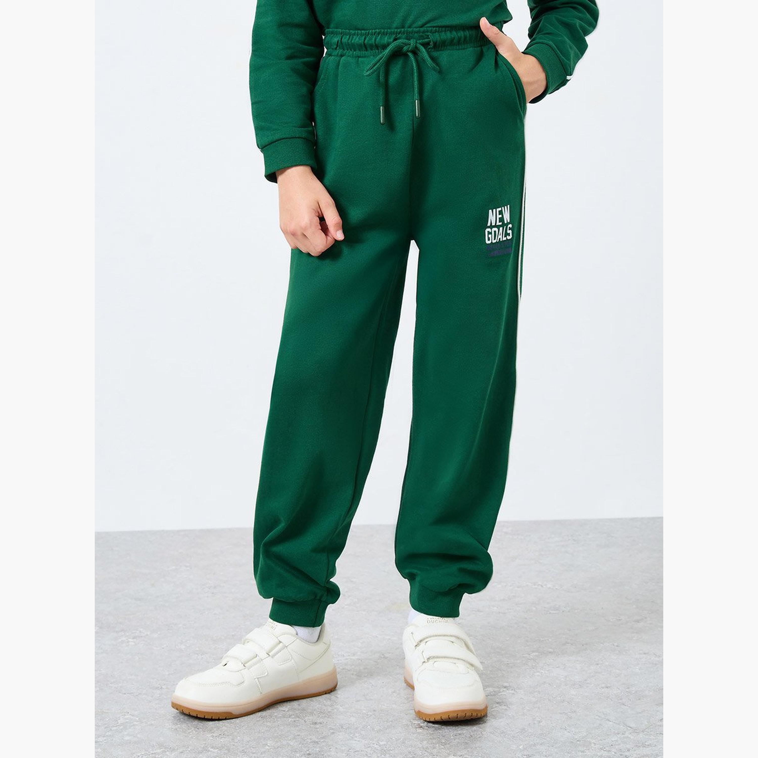 Styli Teens Green Printed Sweatshirt and Joggers Set-boys-clothing-setsandcoords-image-5