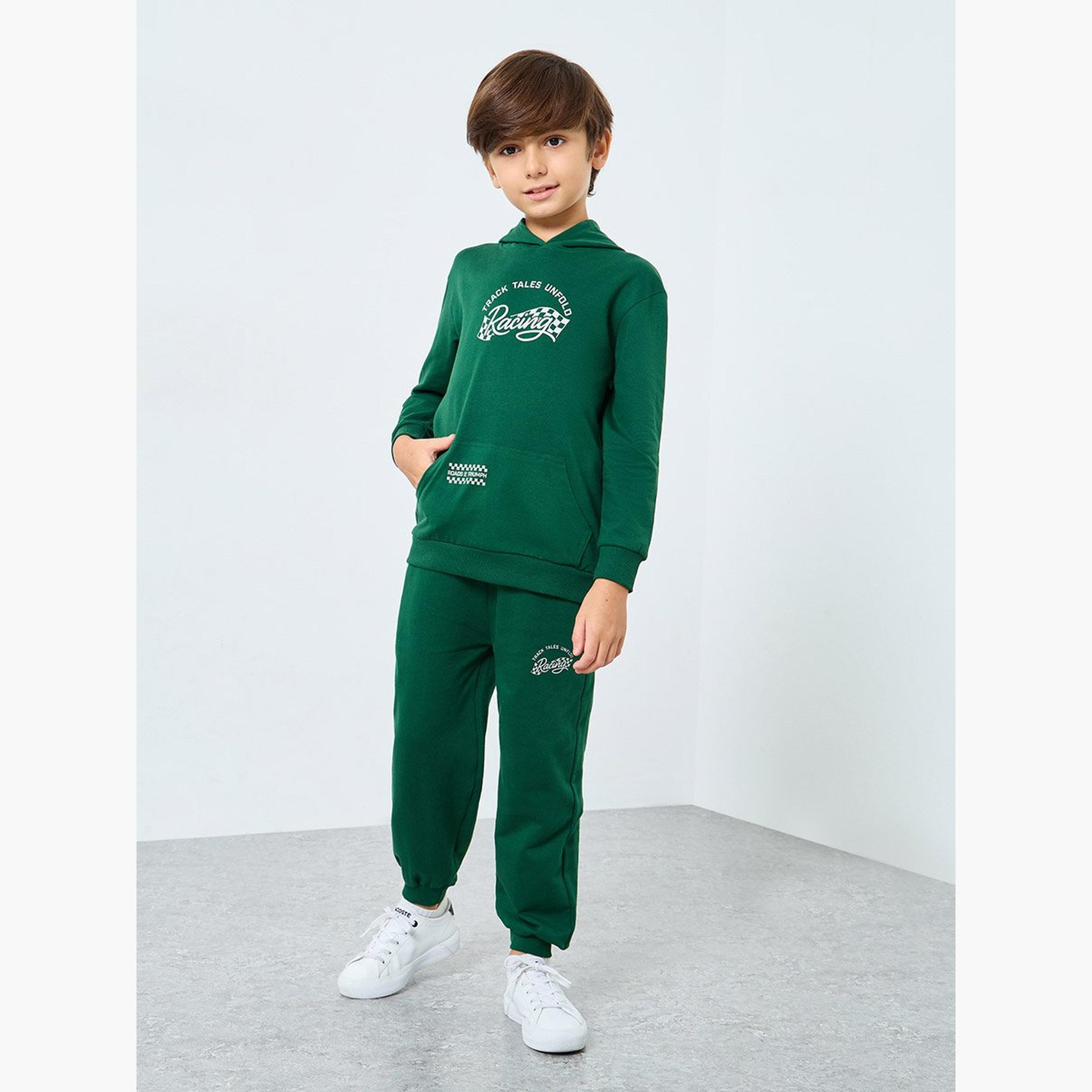 ستايلي - طقم هودي وبنطال رياضي مطبوع عليه رسومات لون أخضر للأولاد-boys-clothing-setsandcoords-image-1