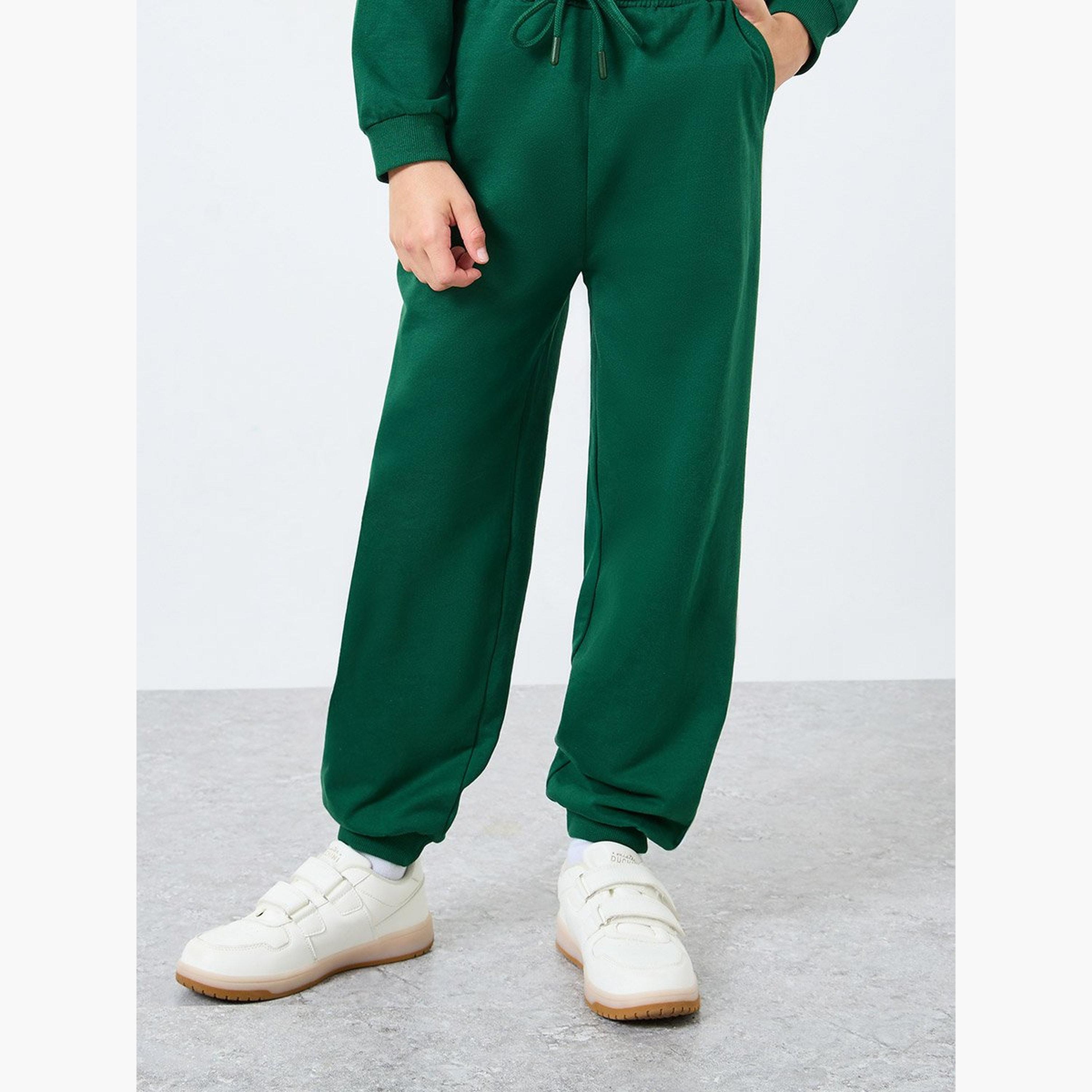 Styli Teens Green Michigan Sweatshirt and Joggers Set-boys-clothing-setsandcoords-image-5