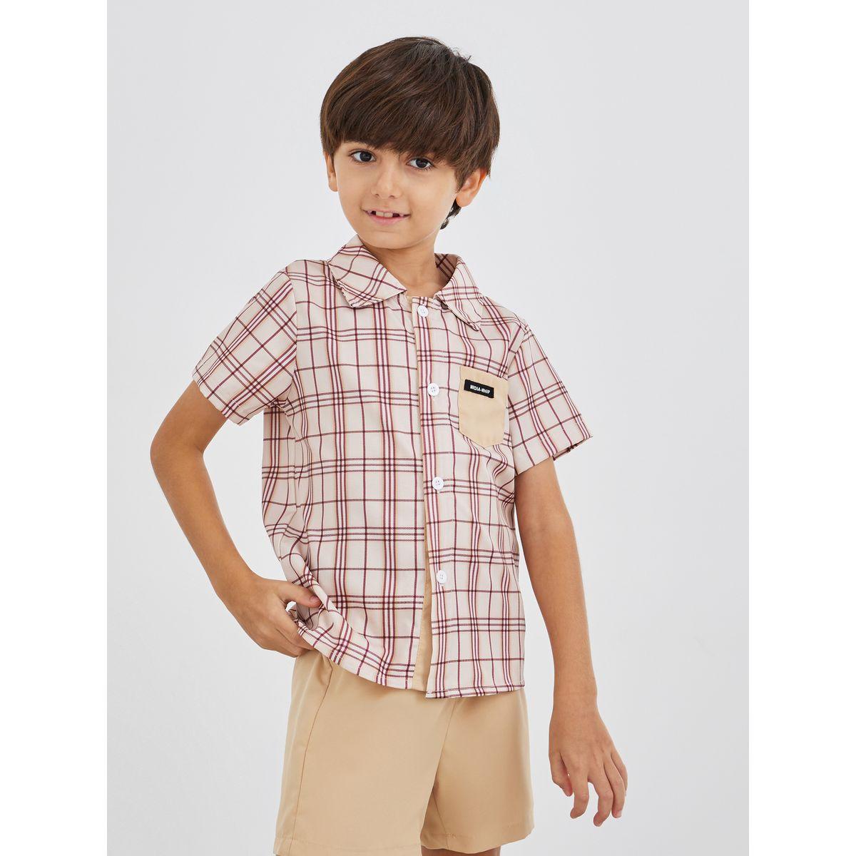طقم من شورت وقميص بطبعة مربعات-boys-clothing-setsandcoords-image-2