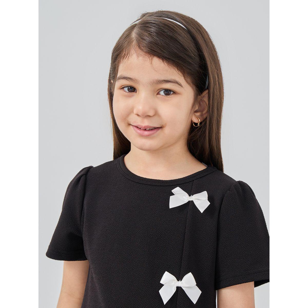 فستان بتفاصيل فيونكة مع ياقة دائرية-girls-clothing-dressesandjumpsuits-image-4