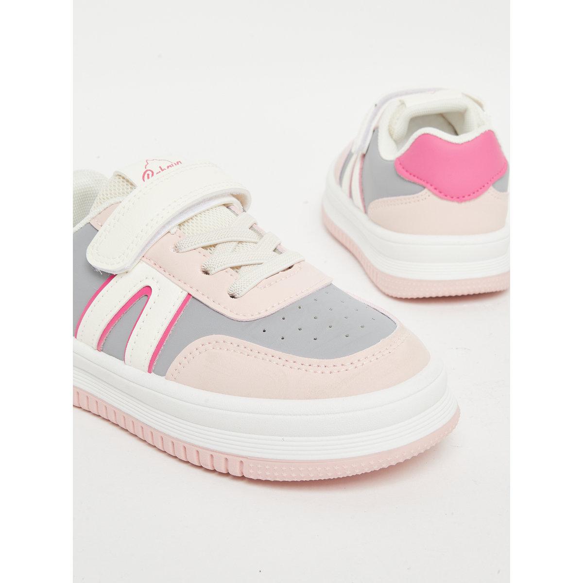 حذاء سنيكرز بتفاصيل ألواح مُتباينة-girls-shoes-sneakers-image-3