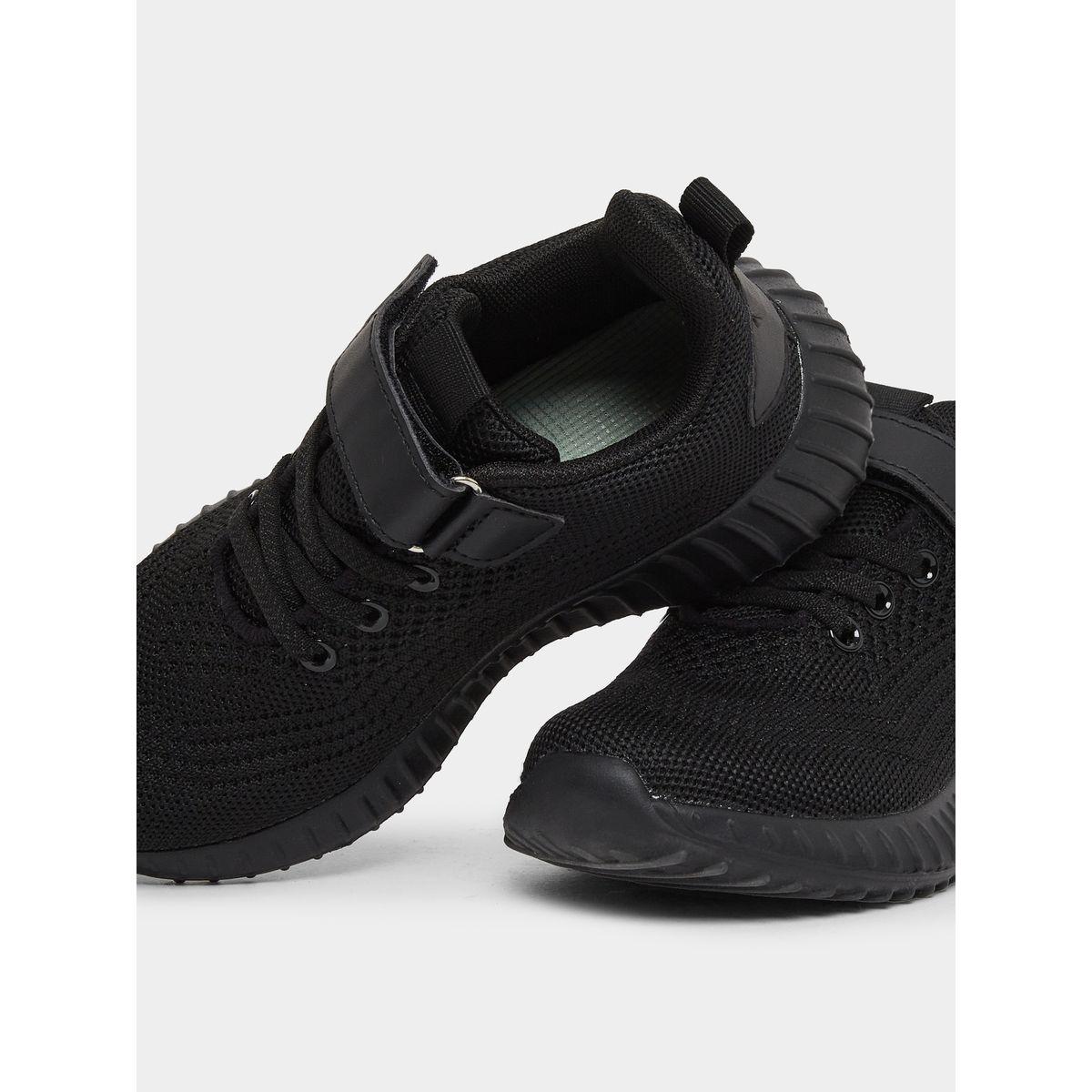 Styli Textured Sneakers with Hook and Loop Closure-boys-shoes-sneakers-image-3