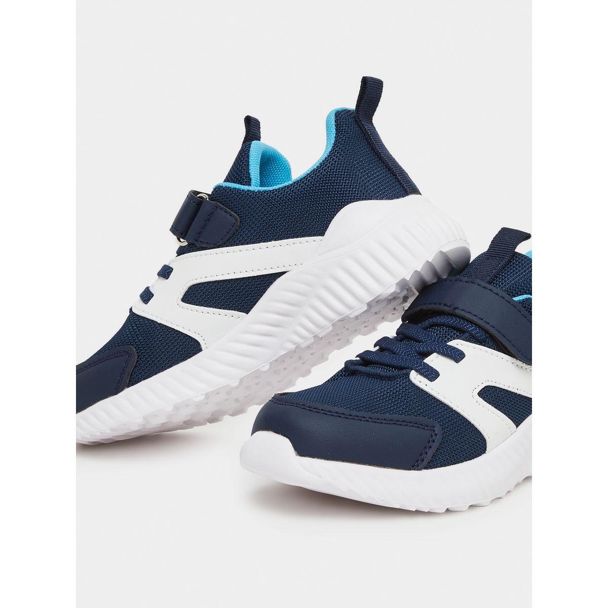 حذاء سنيكرز بتفاصيل مُتباينة-boys-shoes-sneakers-image-3