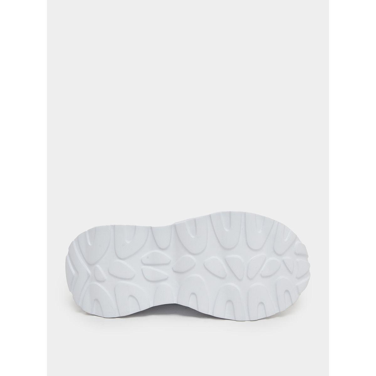 Styli Textured Sneakers with Hook and Loop Closure-girls-shoes-sneakers-image-6