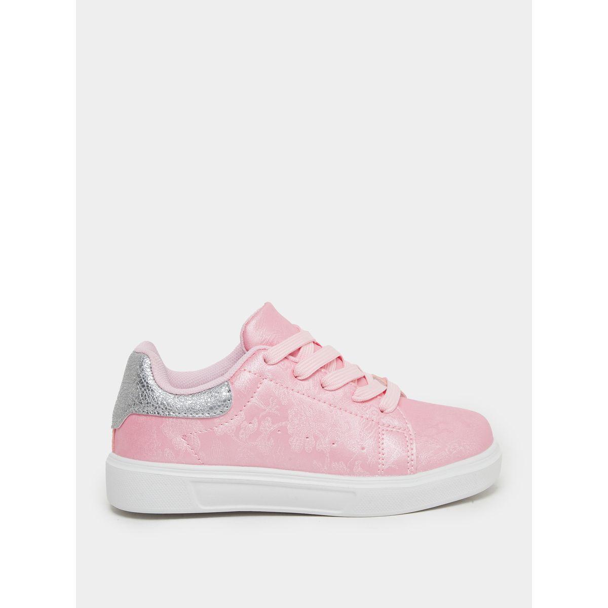 حذاء سنيكرز مُطبع بأربطة للإغلاق-girls-shoes-sneakers-image-1