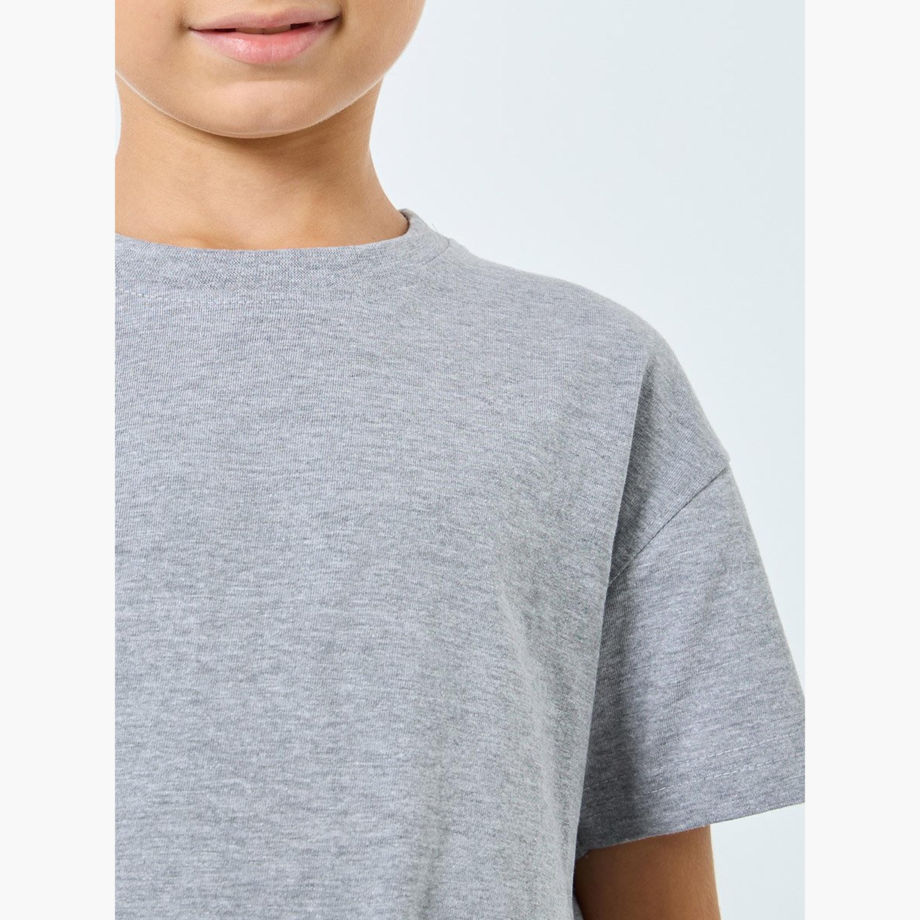 طقم من شورت وتيشيرت سادة-boys-clothing-setsandcoords-image-4