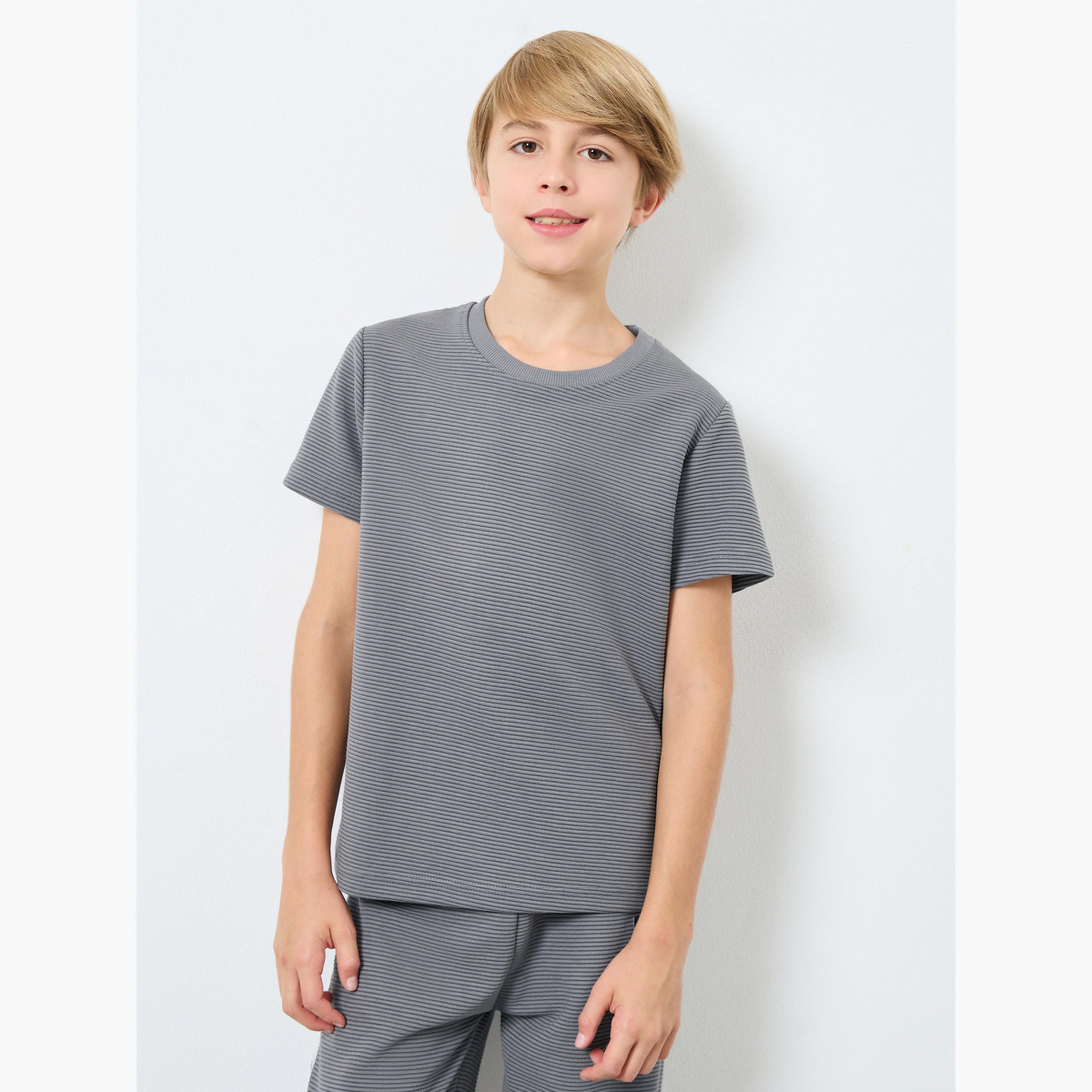 ستايلي - طقم تي شيرت وبنطال رياضي من مزيج القطن الرمادي للمراهقين-boys-clothing-setsandcoords-image-2