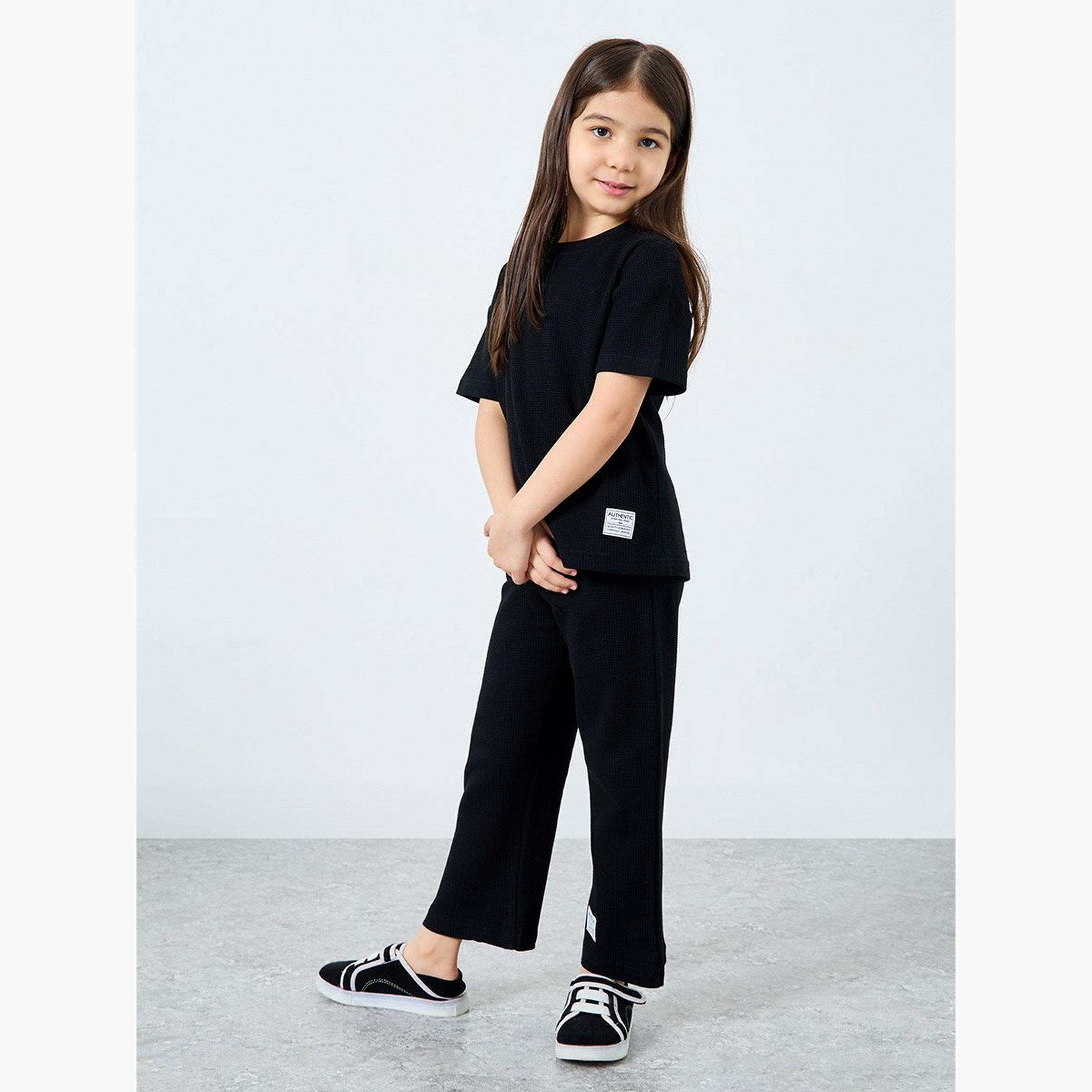 طقم من بنطال جوغر وبلوزة محبوكة-girls-clothing-setsandcoords-image-1