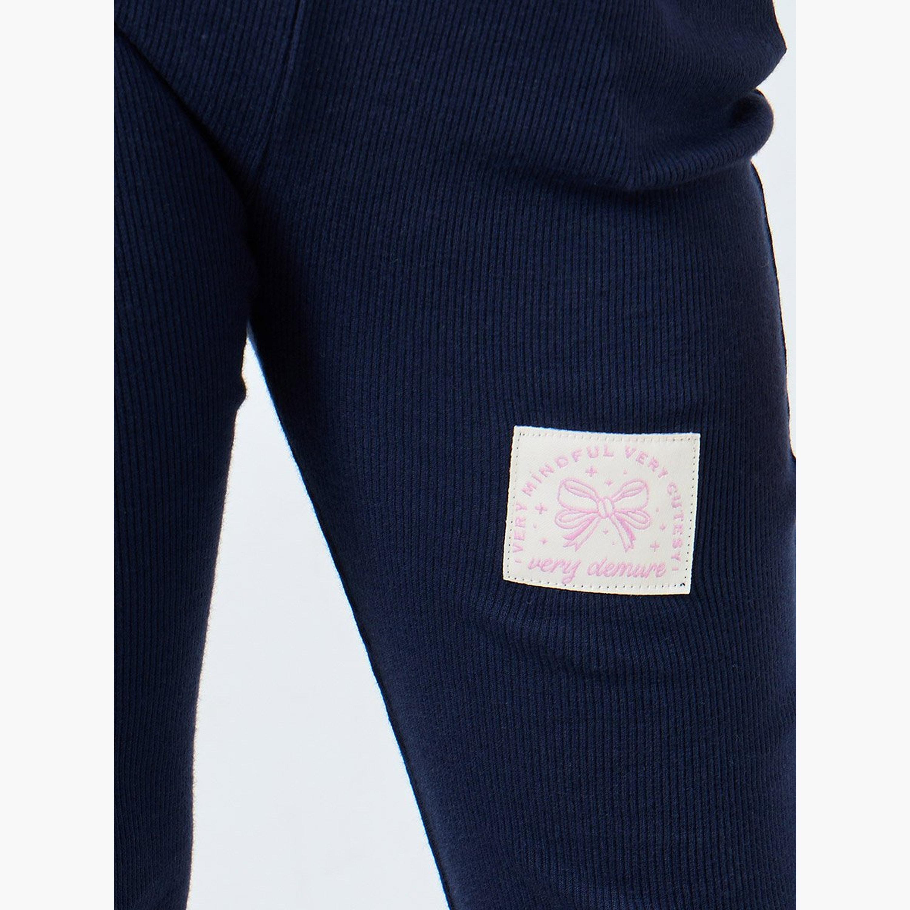 ليقنز بتفاصيل مُضلعة مع شارة-girls-clothing-bottoms-leggings-image-3