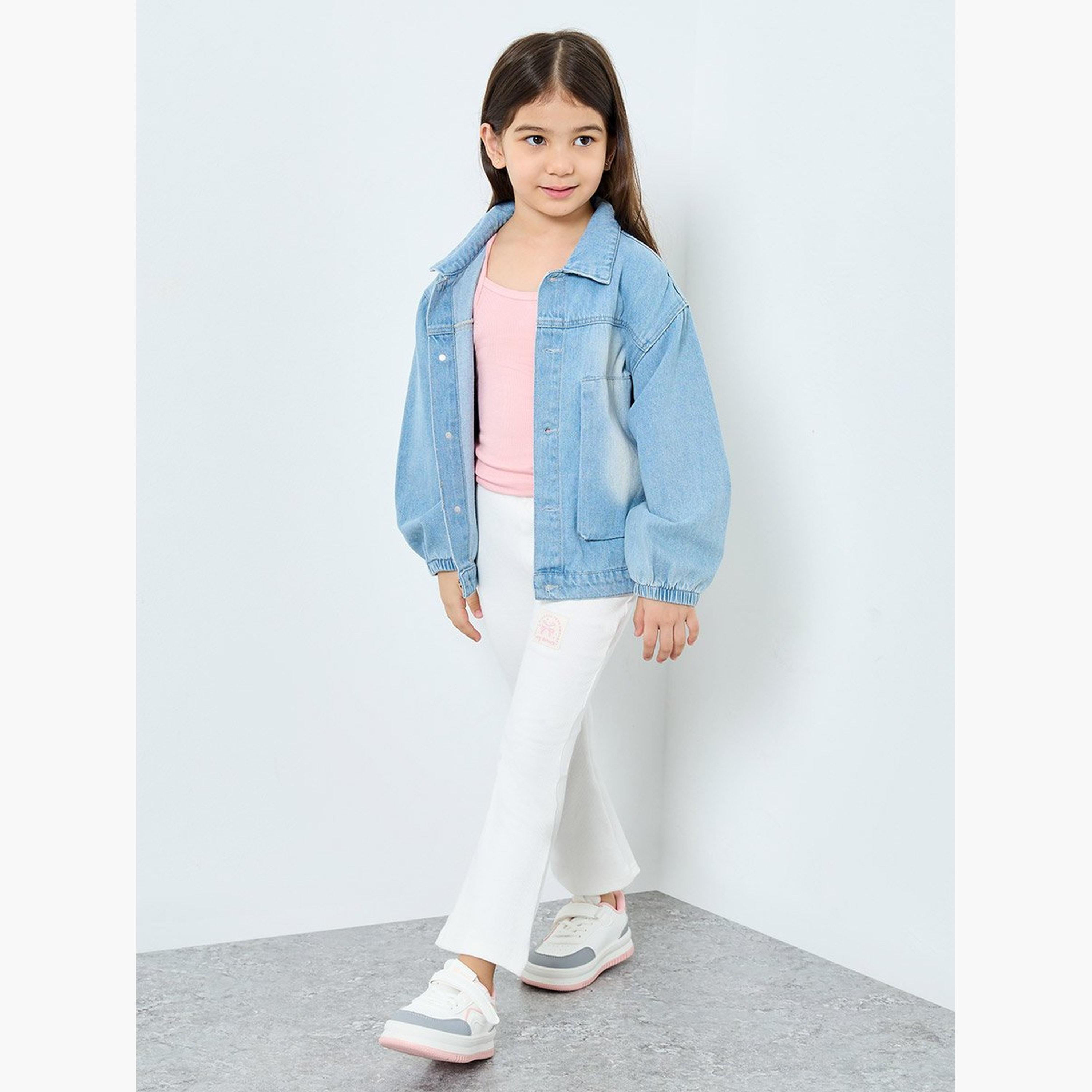 Styli Girls White Ribbed Flared Leggings with Badge-girls-clothing-bottoms-leggings-image-2