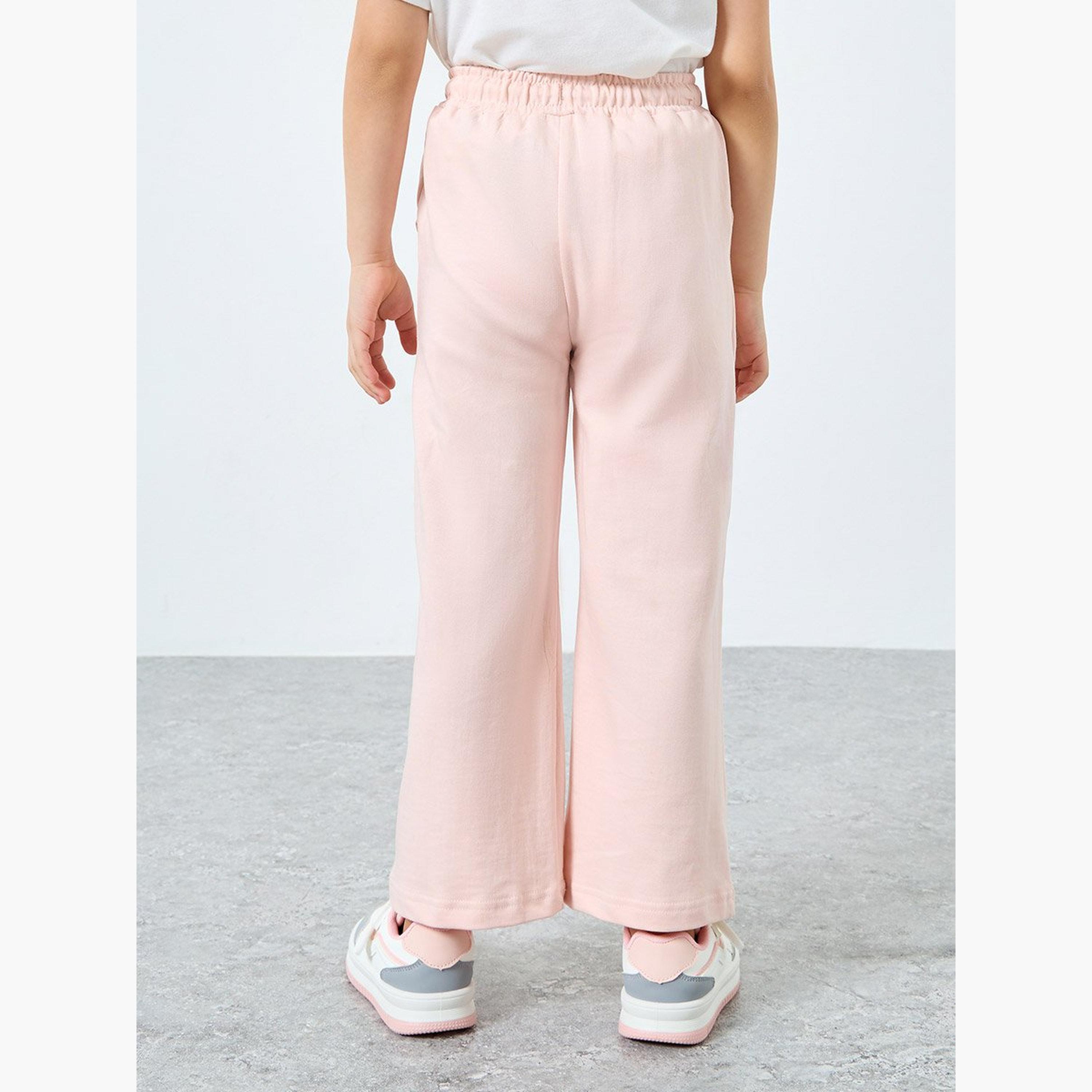 بنطال جوغرز بقصة أرجل واسعة-girls-clothing-bottoms-joggersandtrackpants-image-4