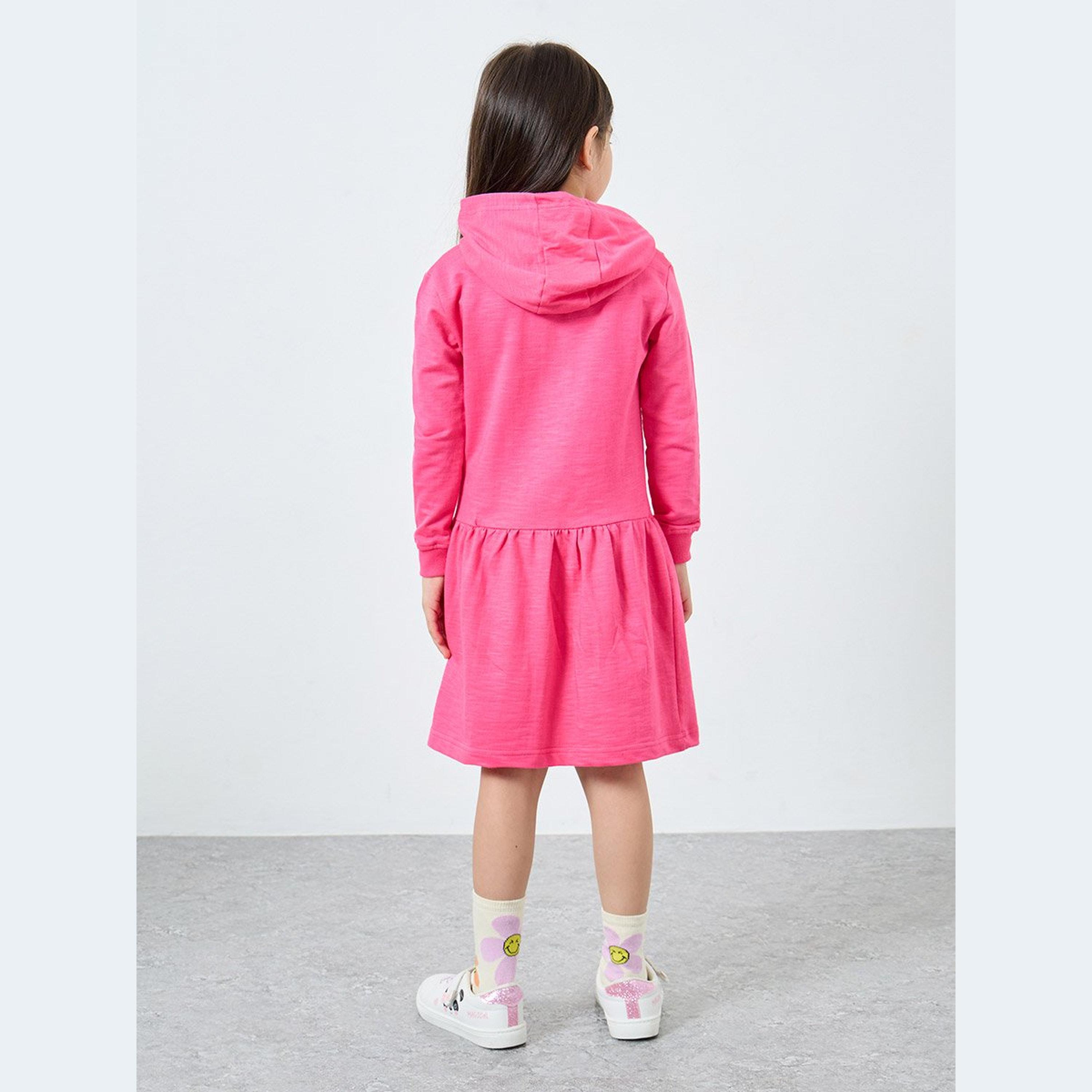 فستان بياقة هودي مع تفاصيل جيب أمامي-girls-clothing-dressesandjumpsuits-image-4