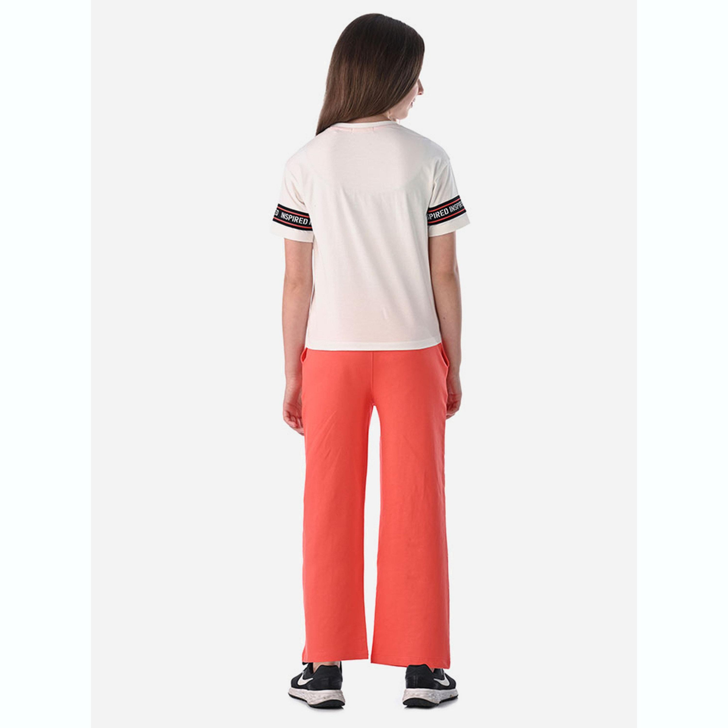 طقم بيجاما من بنطال وتيشيرت بطبعة كتابة-girls-clothing-setsandcoords-image-2