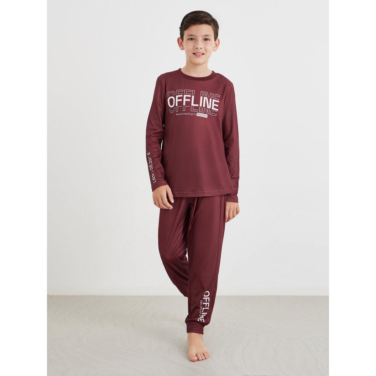 طقم من بنطال بيجاما وتيشيرت بطبعة كتابة-boys-clothing-nightwear-image-1