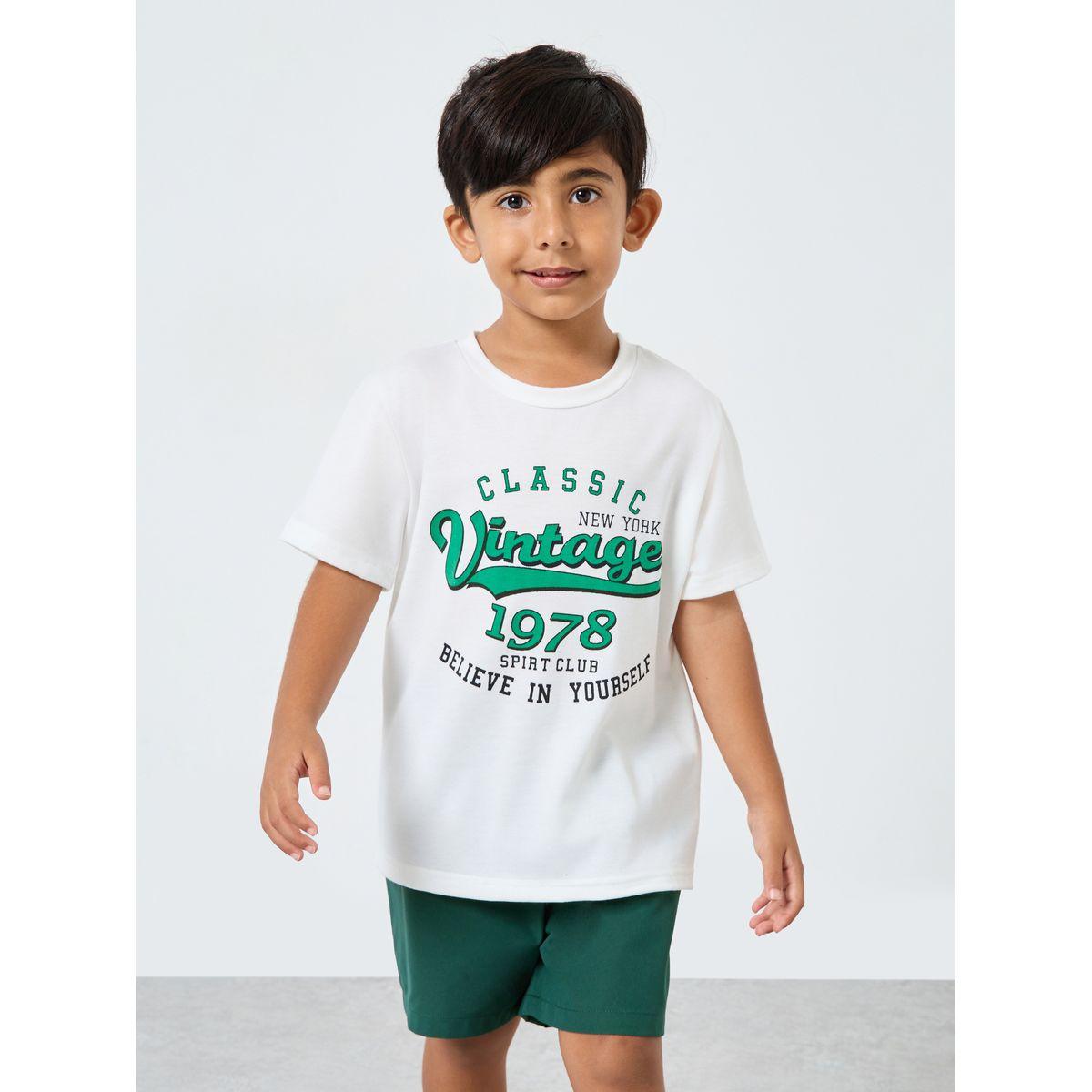 Styli Front Graphic T-Shirt and Solid Shorts Set-boys-clothing-setsandcoords-image-2