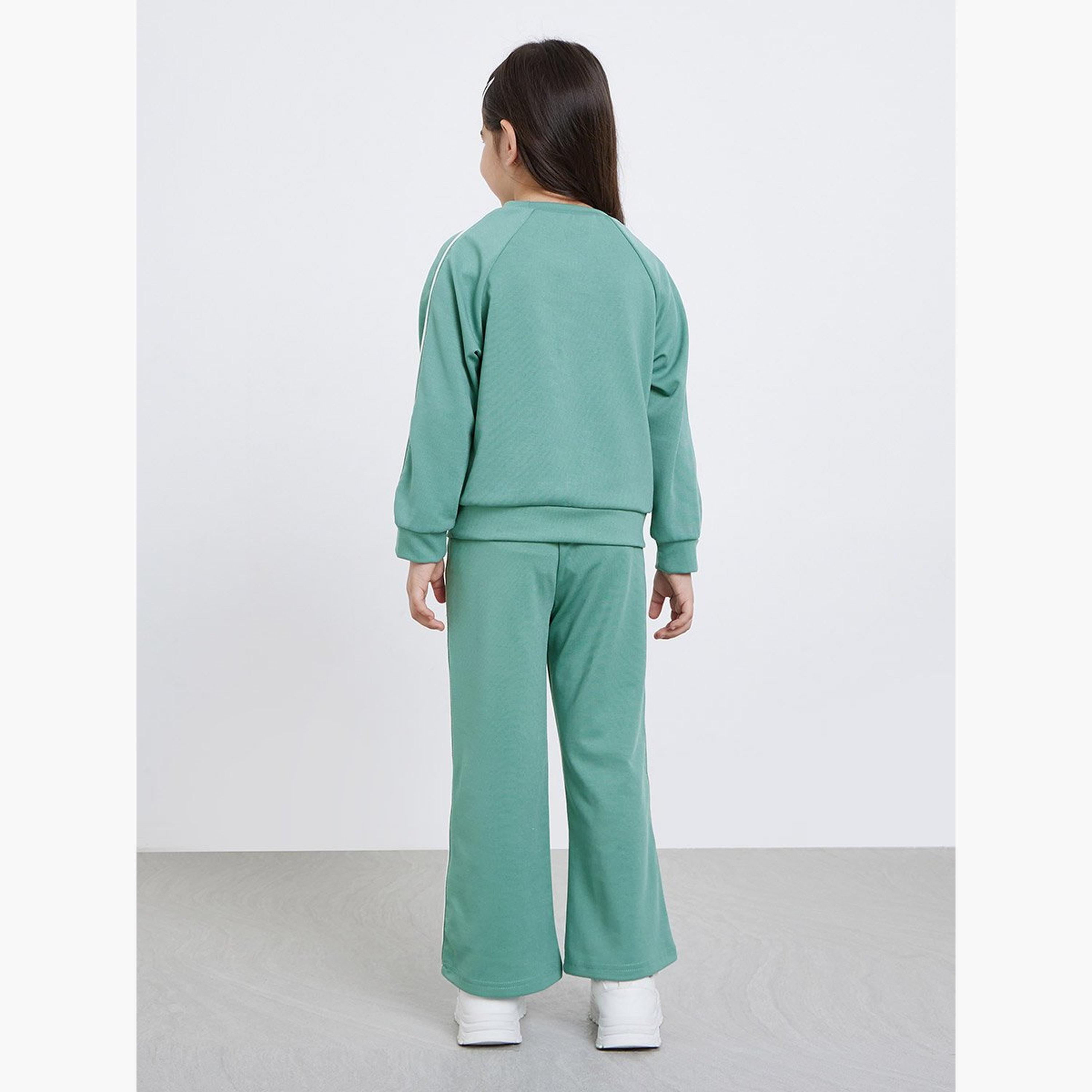 Styli Girls Green Printed Sweatshirt and Pants Set-girls-clothing-setsandcoords-image-4