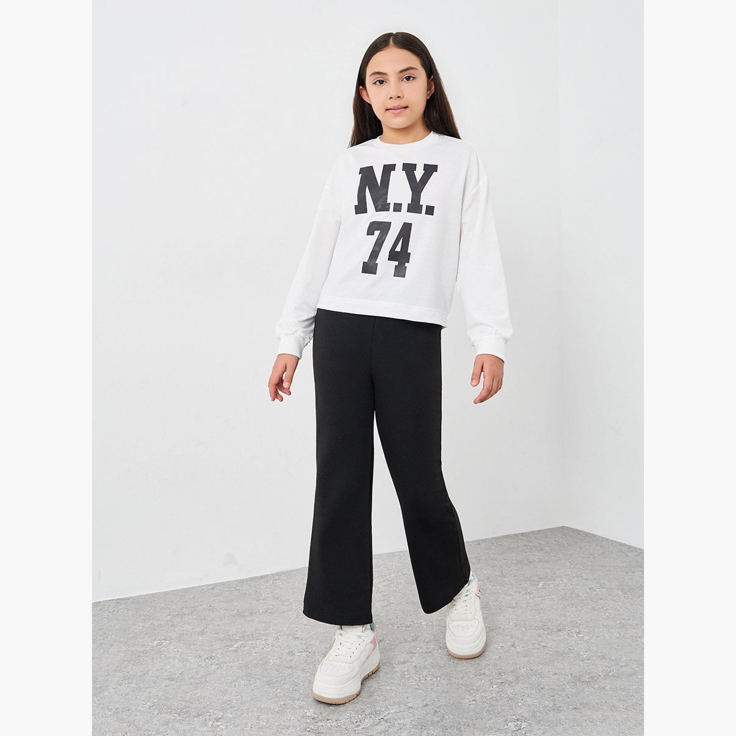 طقم من بنطال وسويت شيرت بطبعة جرافيك-girls-clothing-setsandcoords-image-1
