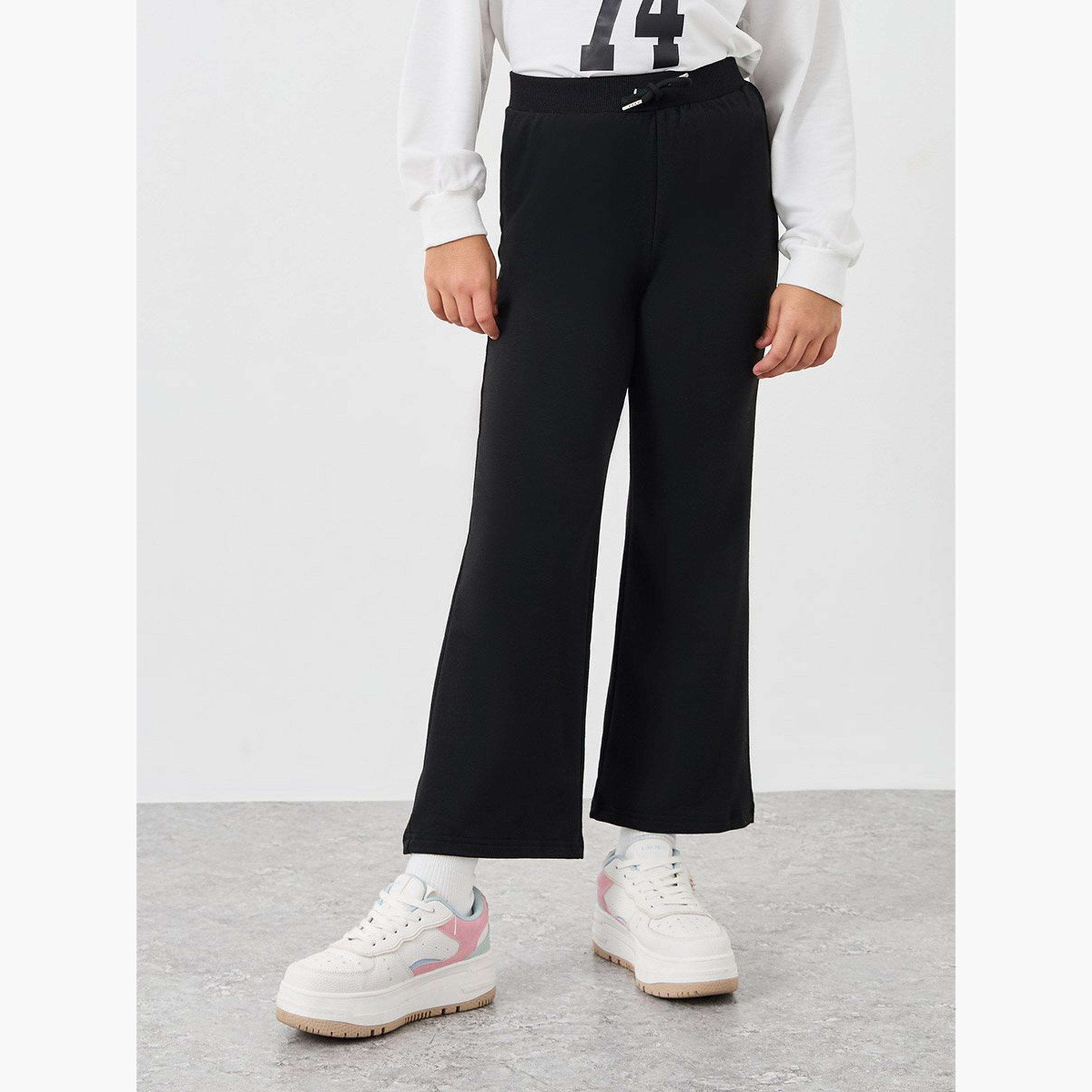 Styli Teen Graphic Sweatshirt and Flare Pants Set-girls-clothing-setsandcoords-image-5