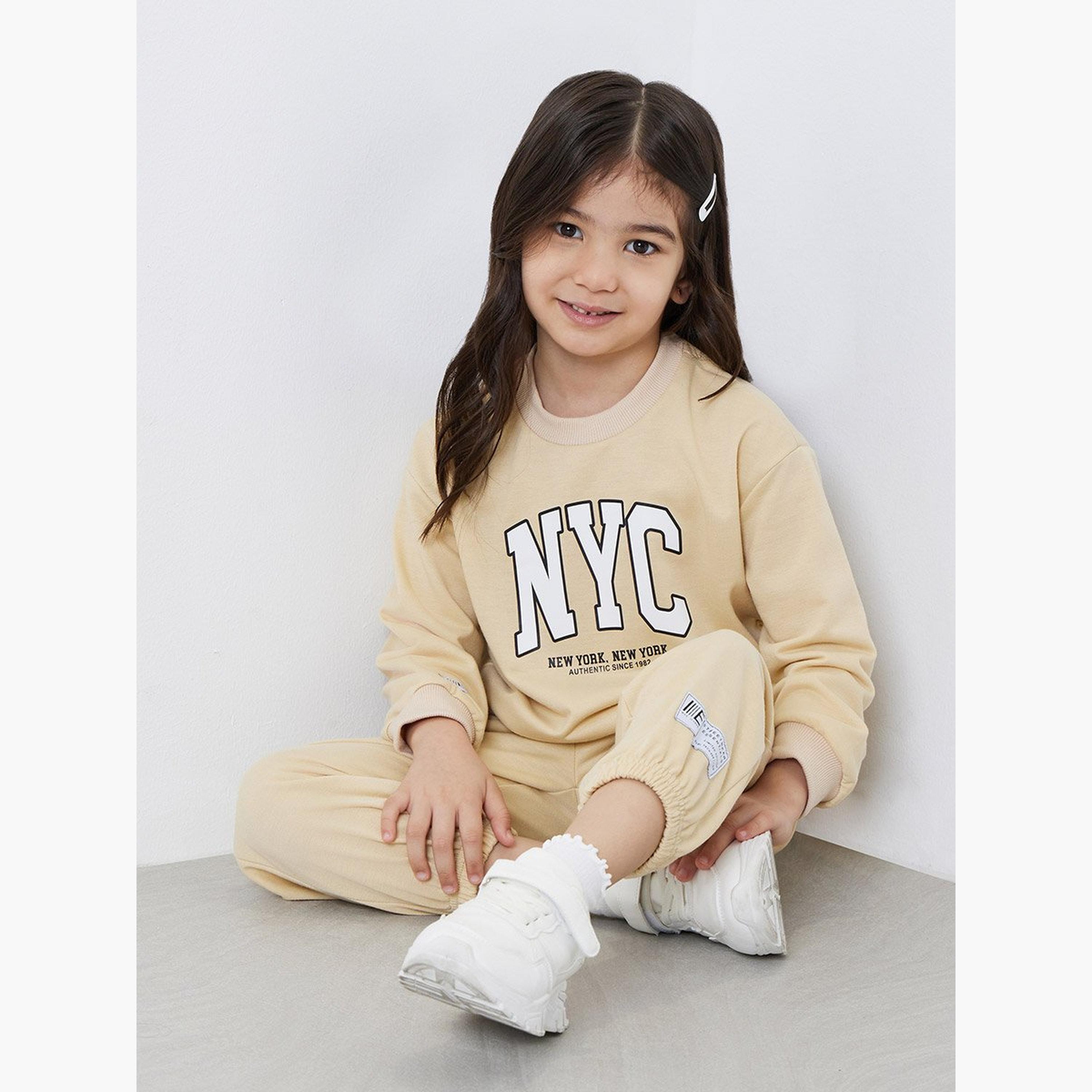Styli Girls Beige NYC Print Sweatshirt and Joggers Set-girls-clothing-setsandcoords-image-2