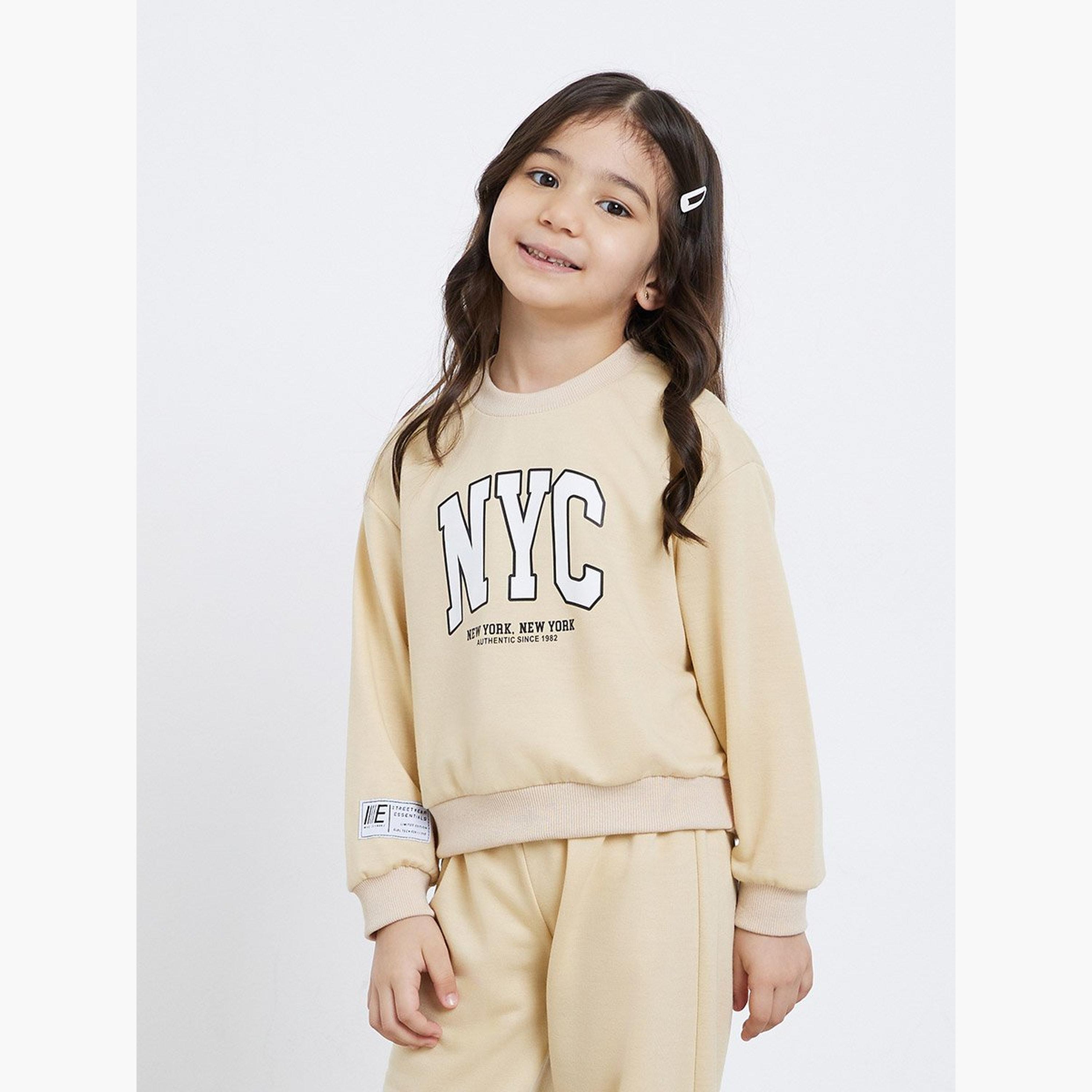 Styli Girls Beige NYC Print Sweatshirt and Joggers Set-girls-clothing-setsandcoords-image-3