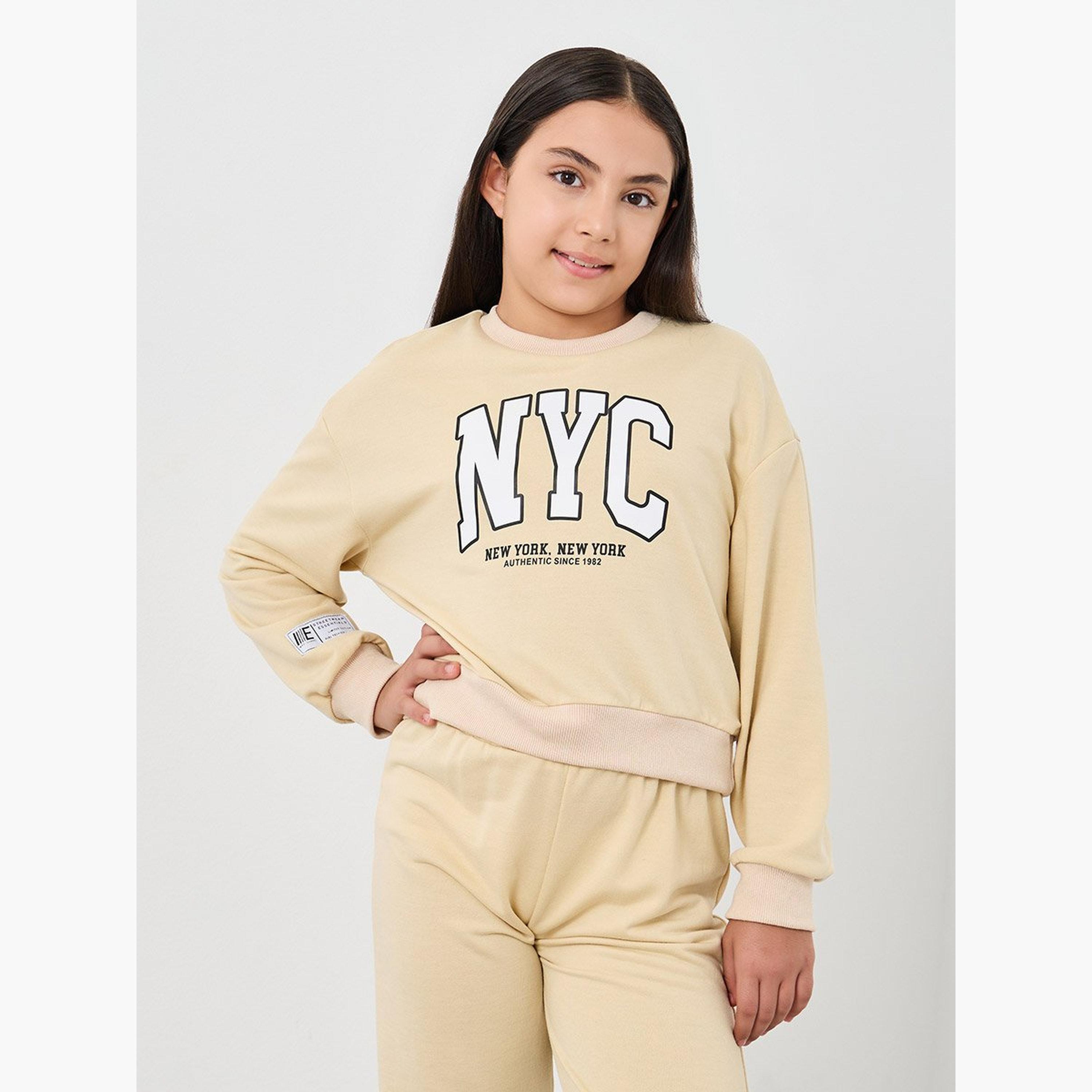 طقم من جوغر وسويت شيرت بطبعة نيويورك-girls-clothing-setsandcoords-image-2