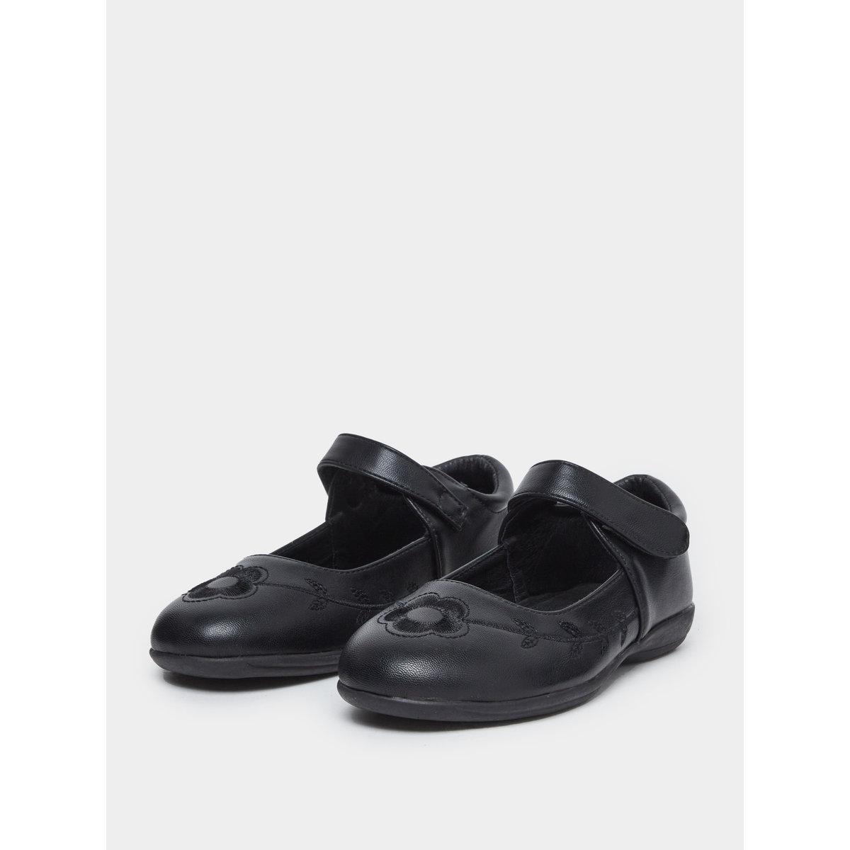 Styli Girls Black Mary Jane Shoes with Floral Detail-girls-shoes-ballerinas-image-2