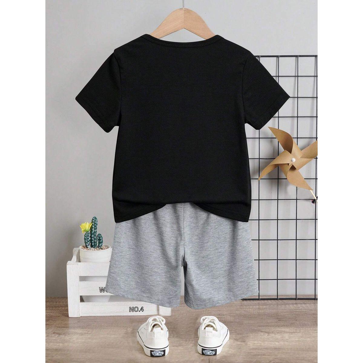 طقم منسق من شورت وتيشيرت بطبعة كتابة-boys-clothing-setsandcoords-image-3