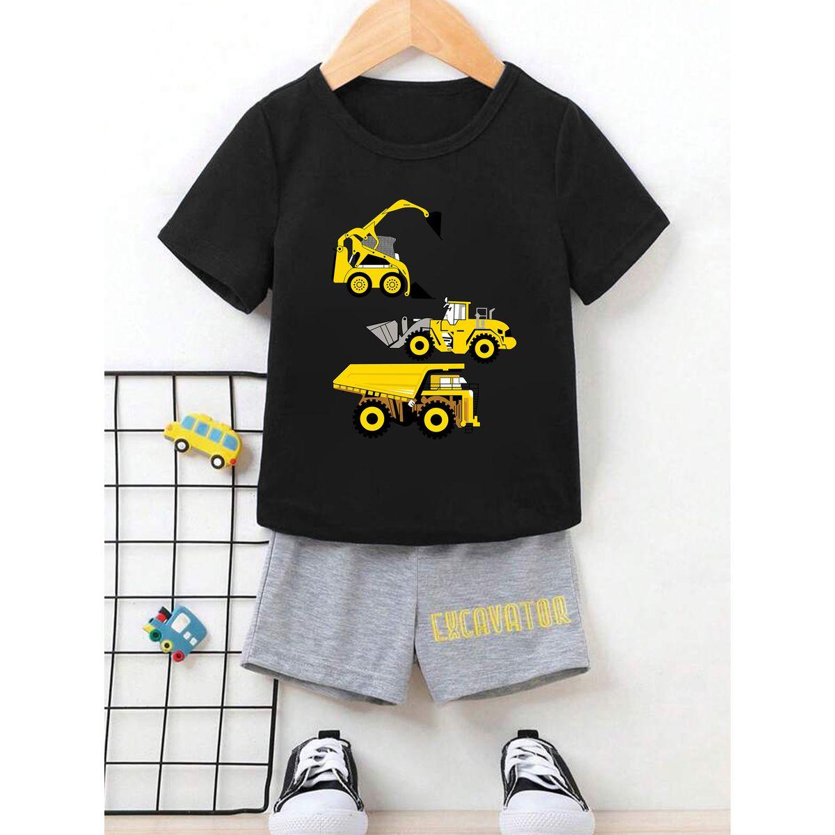 طقم منسق من شورت وتيشيرت بطبعة كتابة-boys-clothing-setsandcoords-image-1