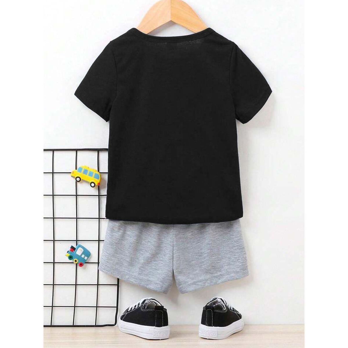 طقم منسق من شورت وتيشيرت بطبعة كتابة-boys-clothing-setsandcoords-image-2